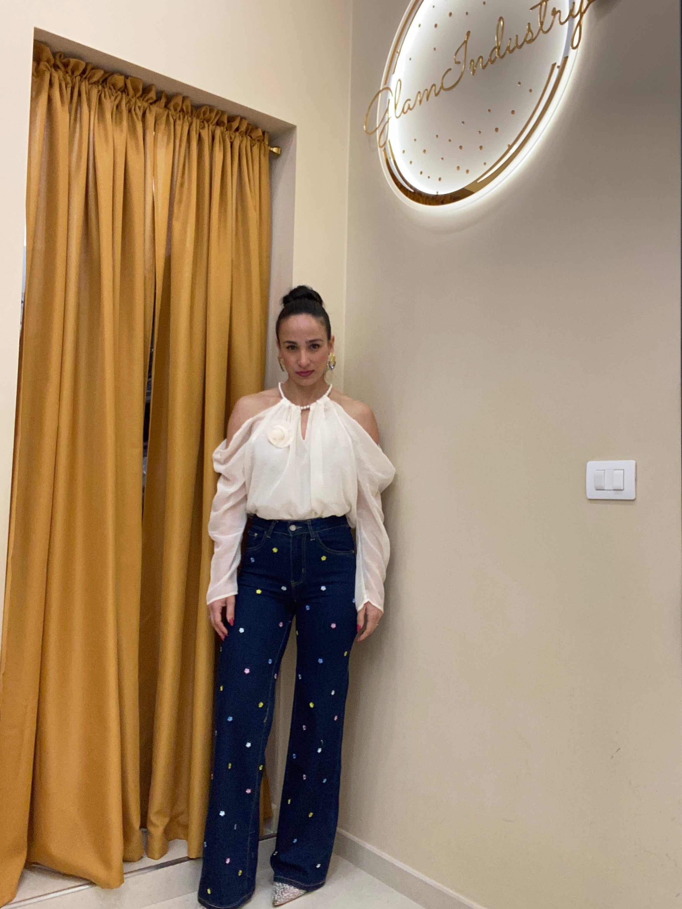 Jeans cascata di fiori