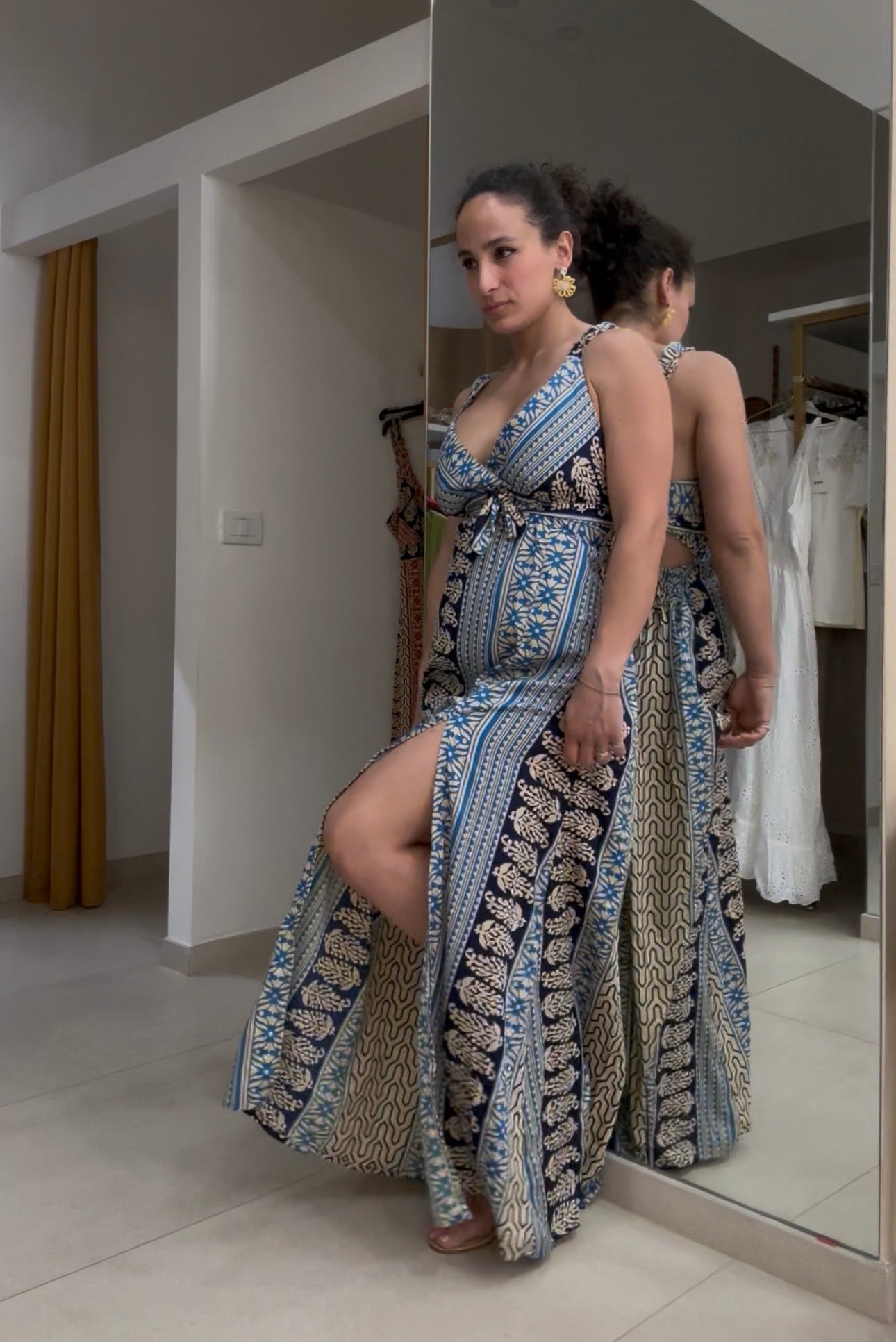 India spacco blu