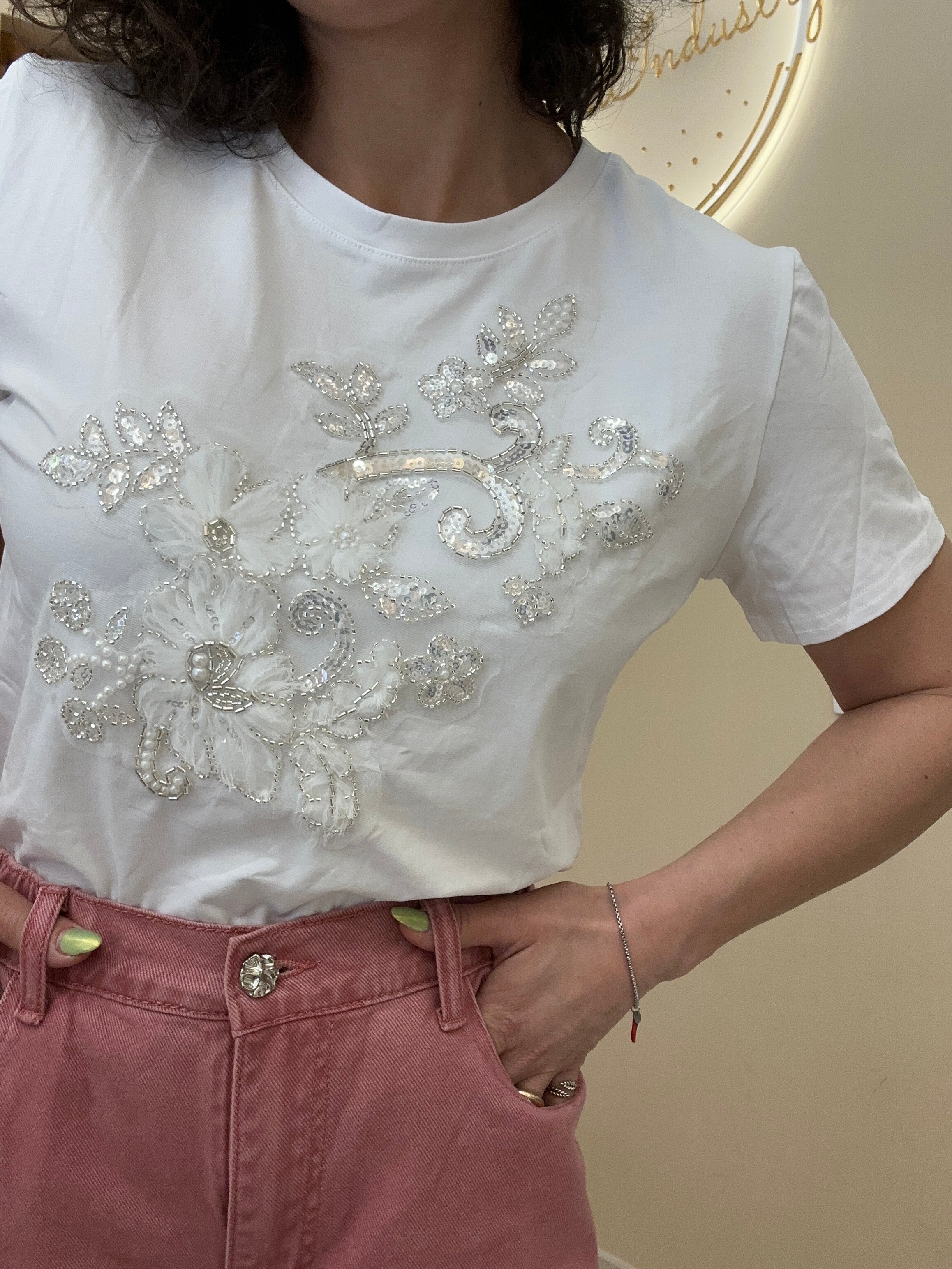 T-shirt applicazione centrale