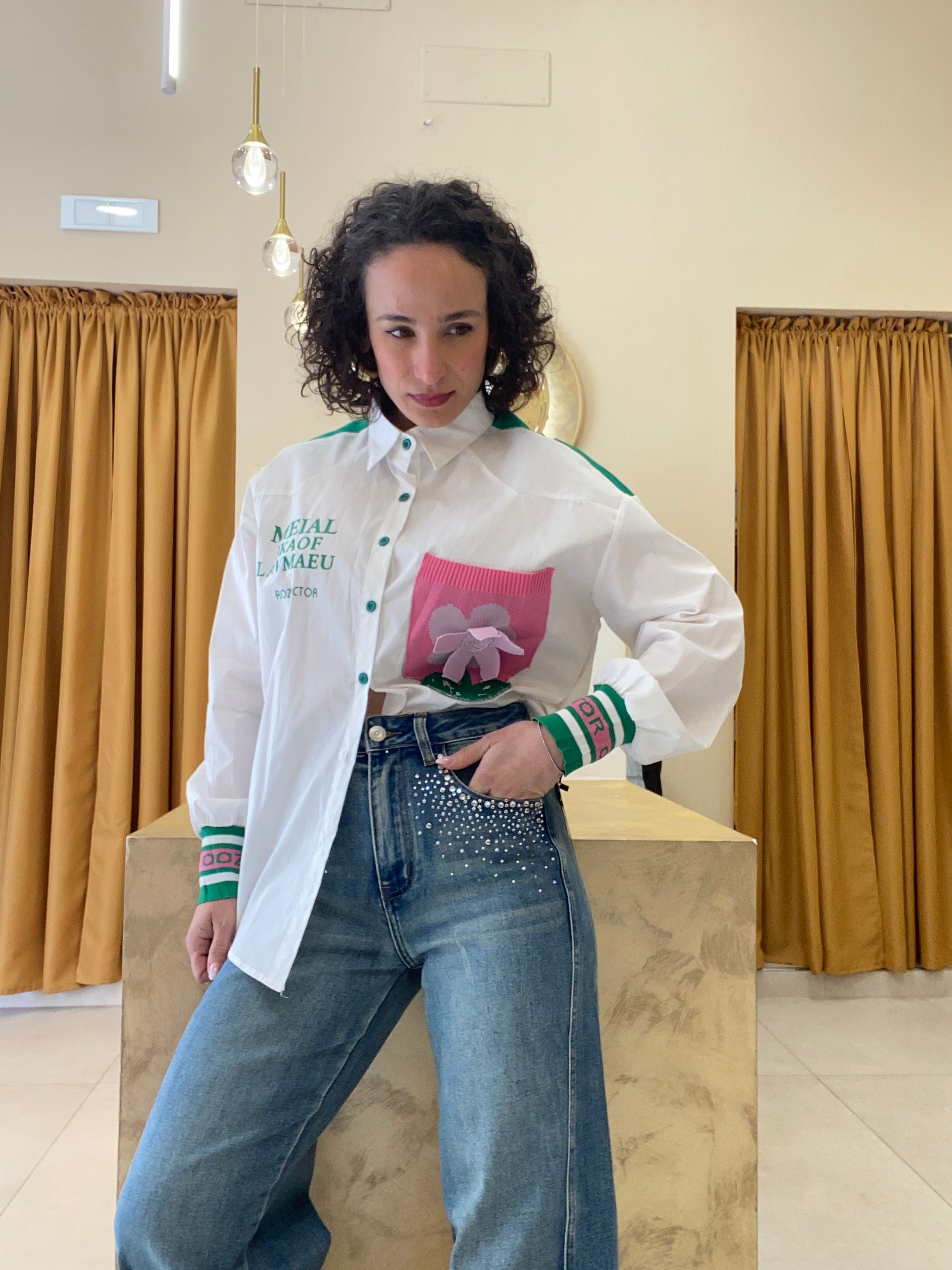 Camicia tasca con FIORE