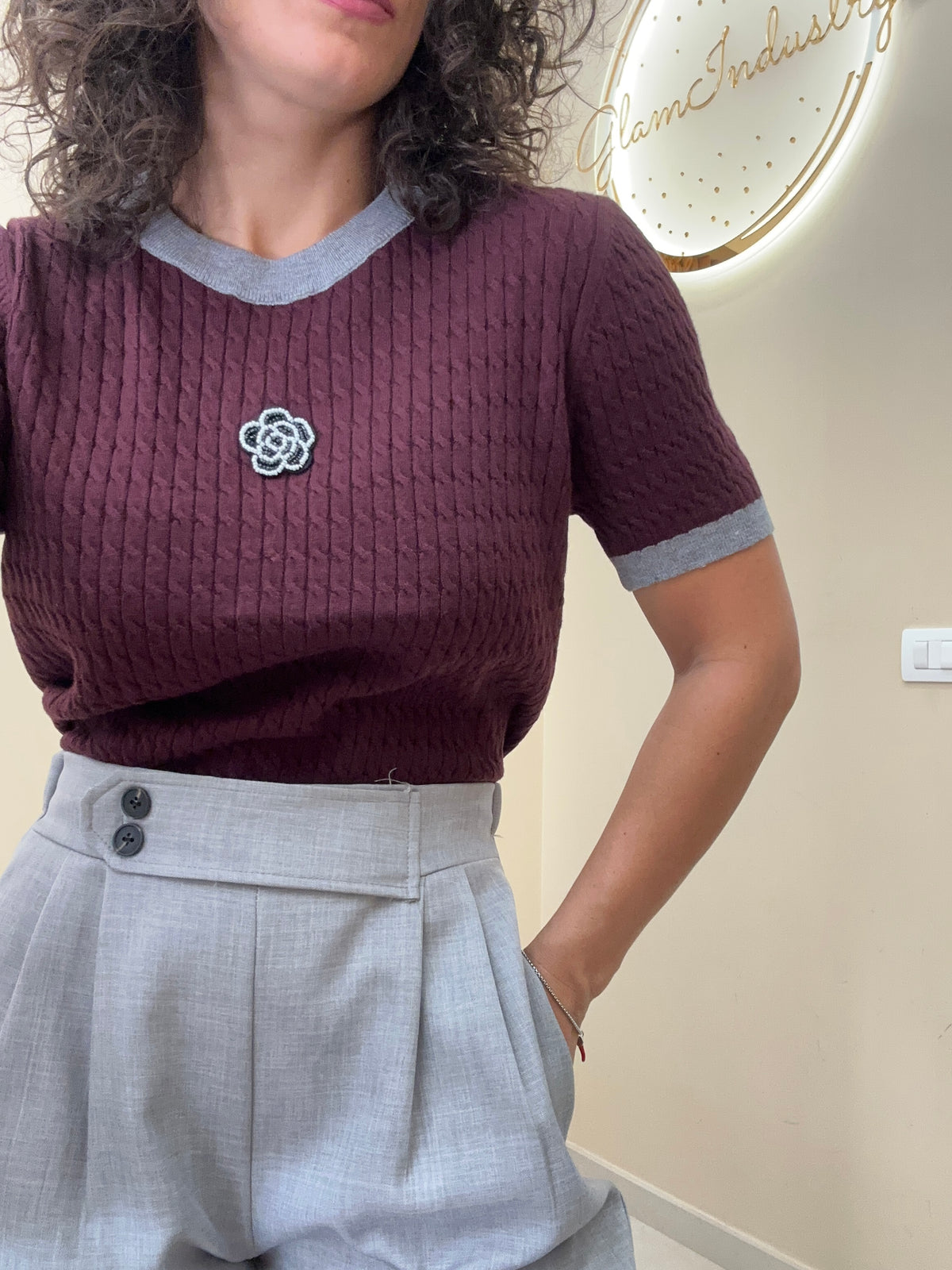 Maglia traccia e fiore