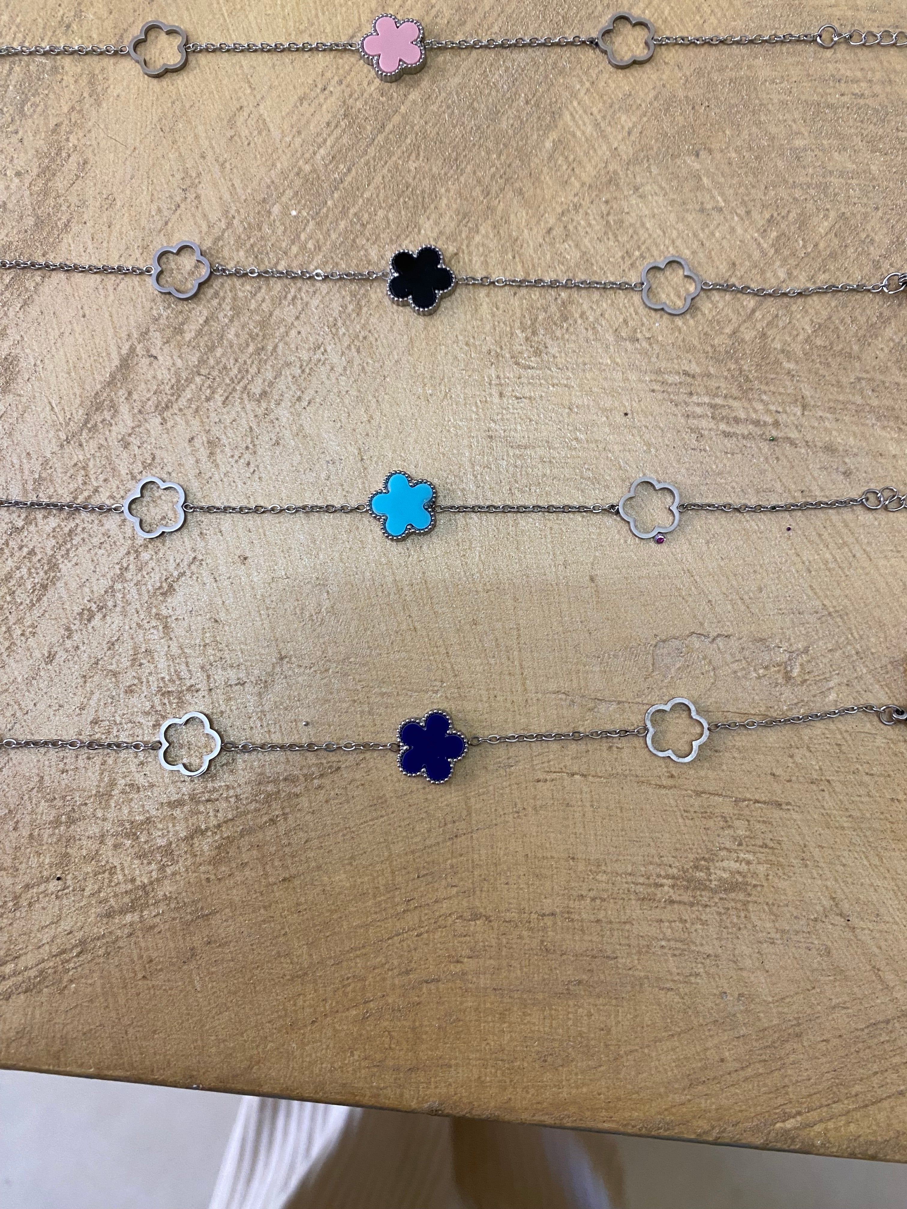 Bracciale argento con tre fiori