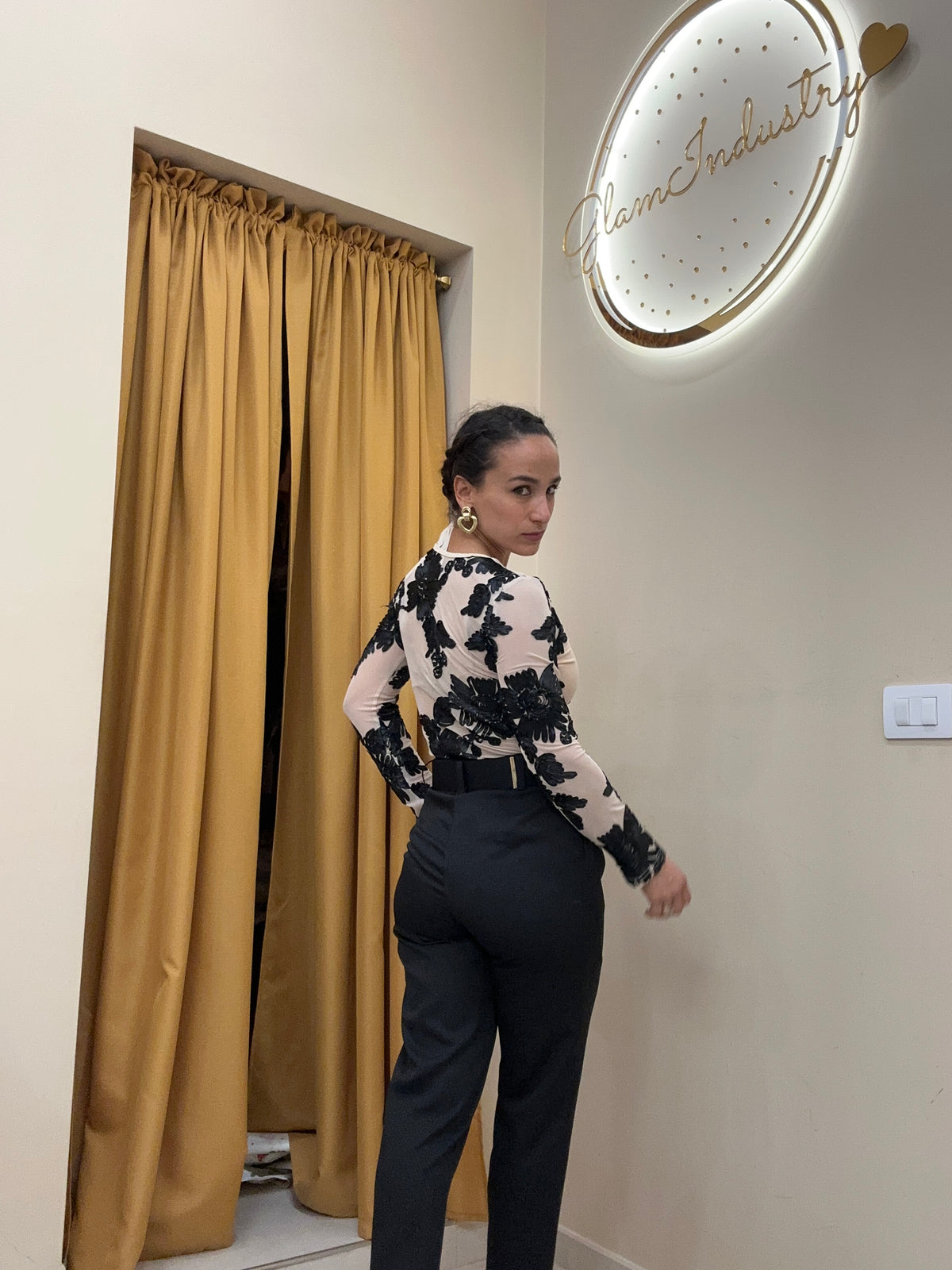 Body fiori effetto raso