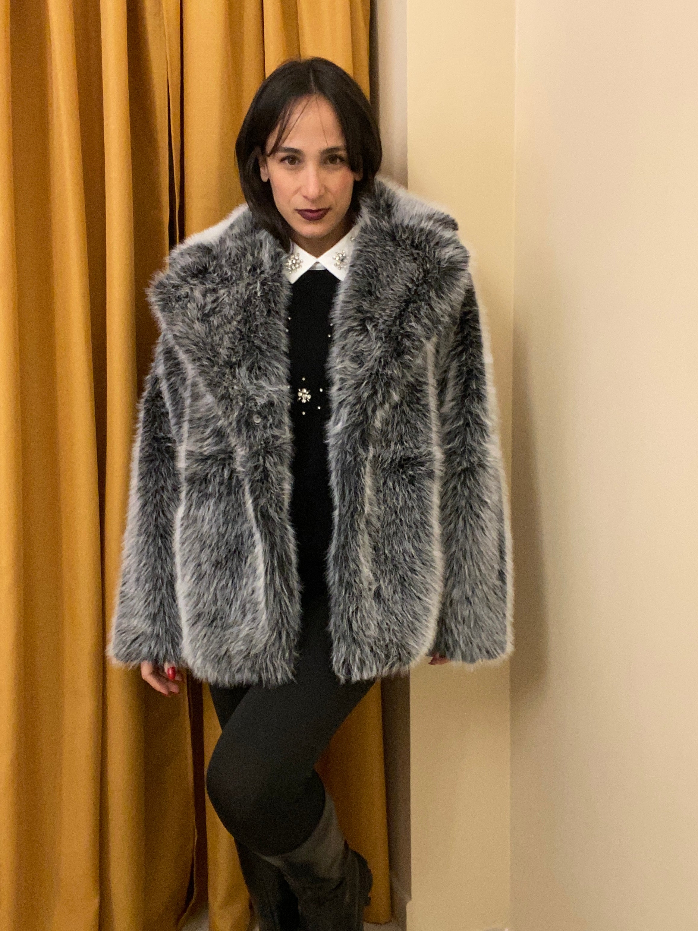 Eco pelliccia NERO donna delle nevi