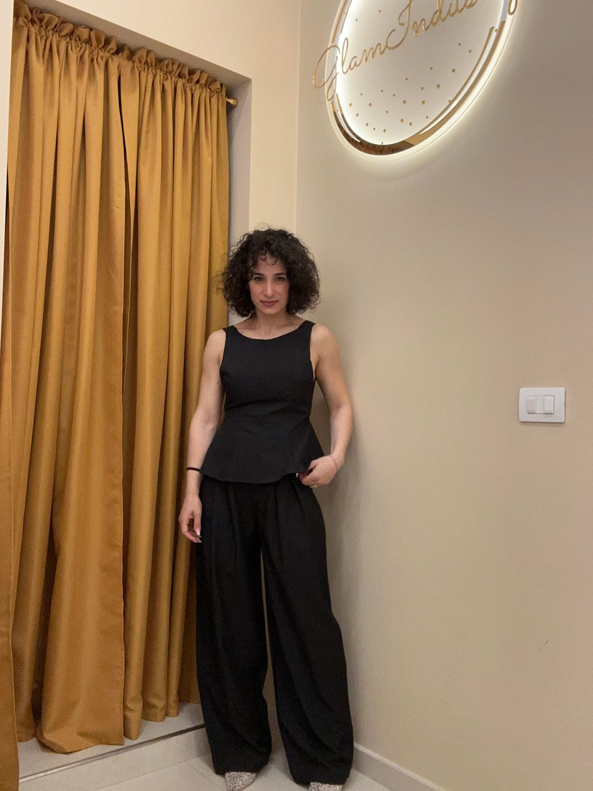 Completo fashion ma low cost nero