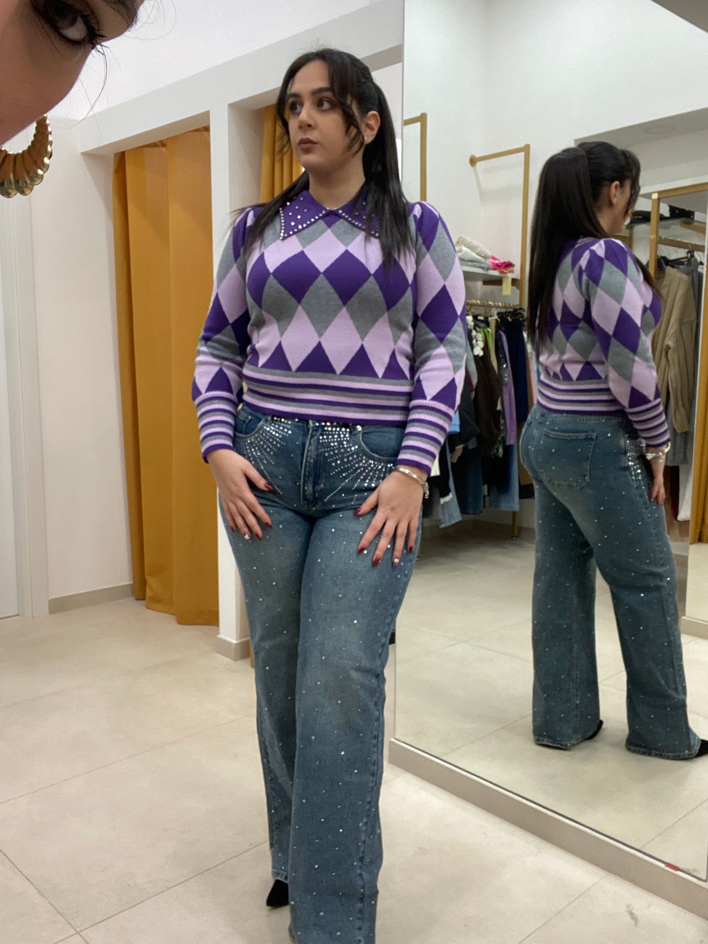 Pull colletto e brillantini