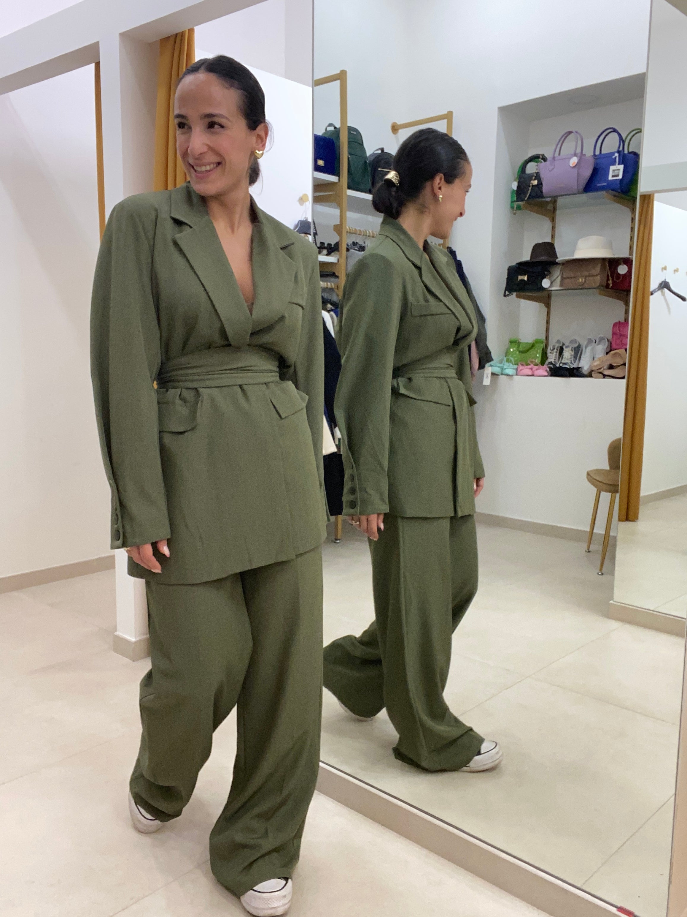 Tailleur cintura in vita