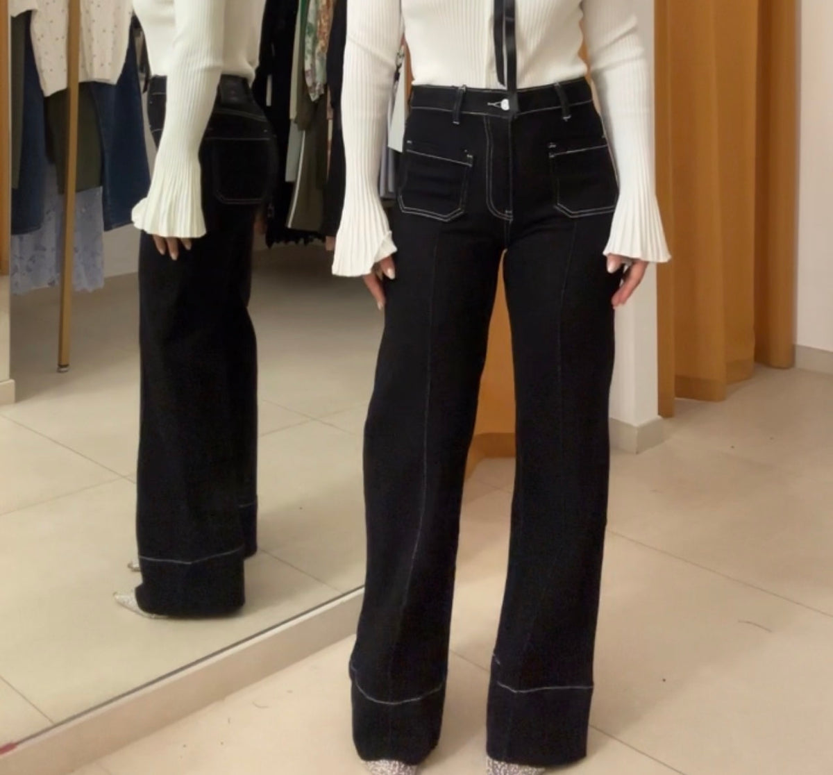 Denim 6018-2 nero con cuciture bianche