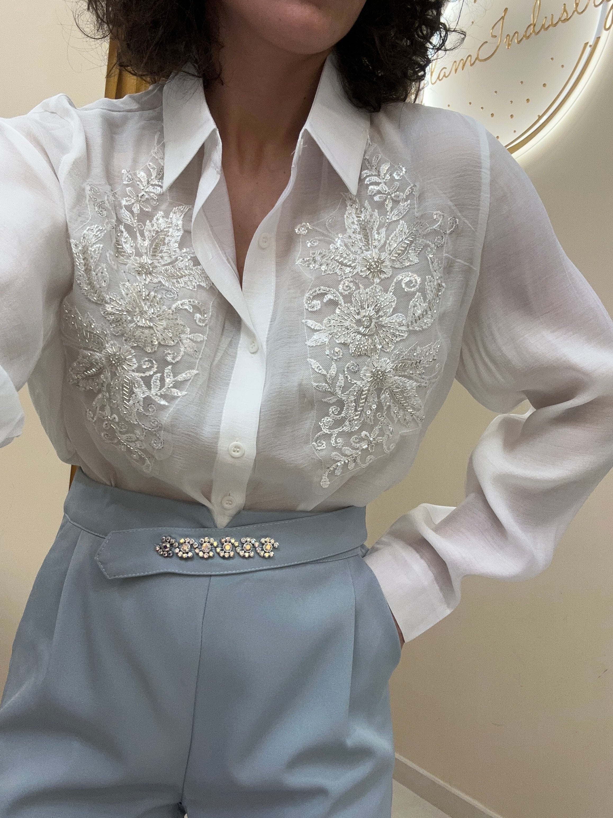 Camicia elegante bianca