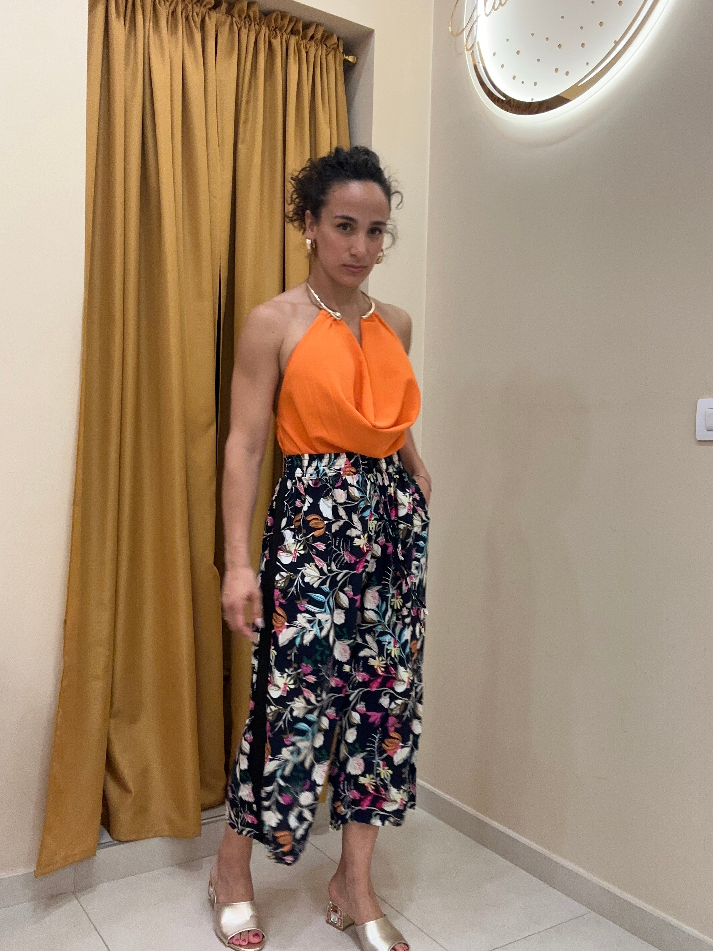 Pantalone caviglia fiorato