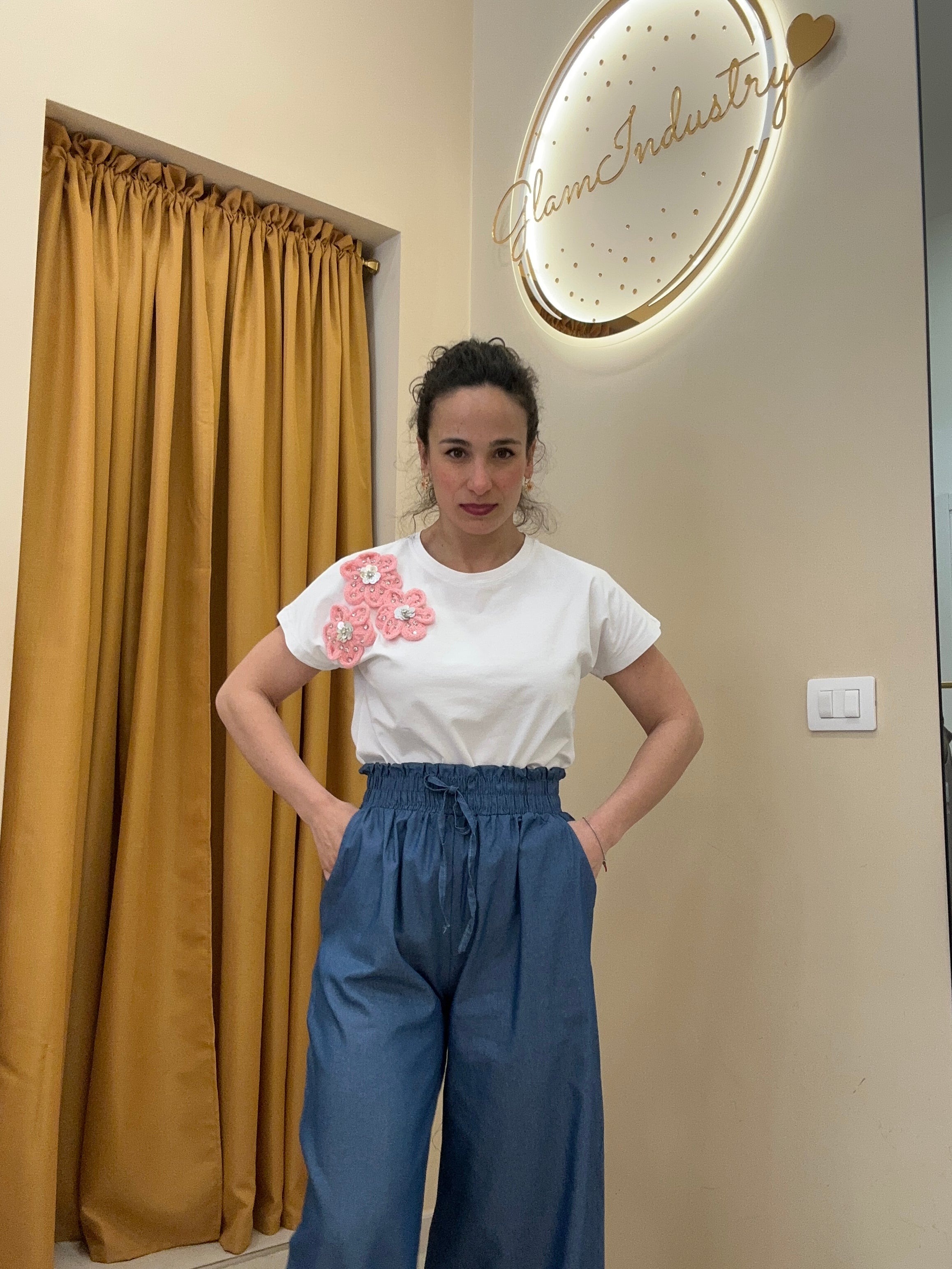 T-shirt TRE FIORI BIANCO CON ROSA