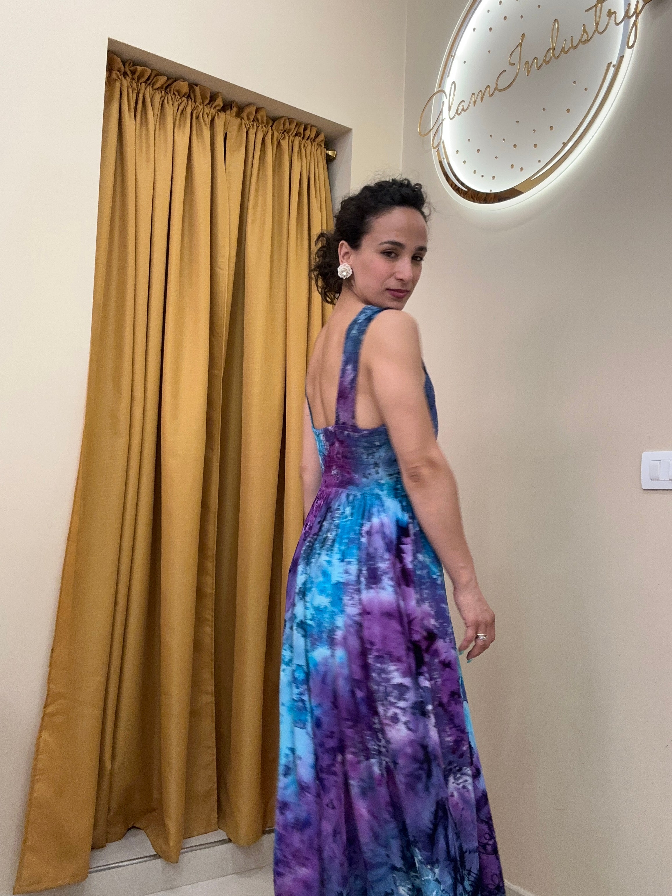Abito viola India
