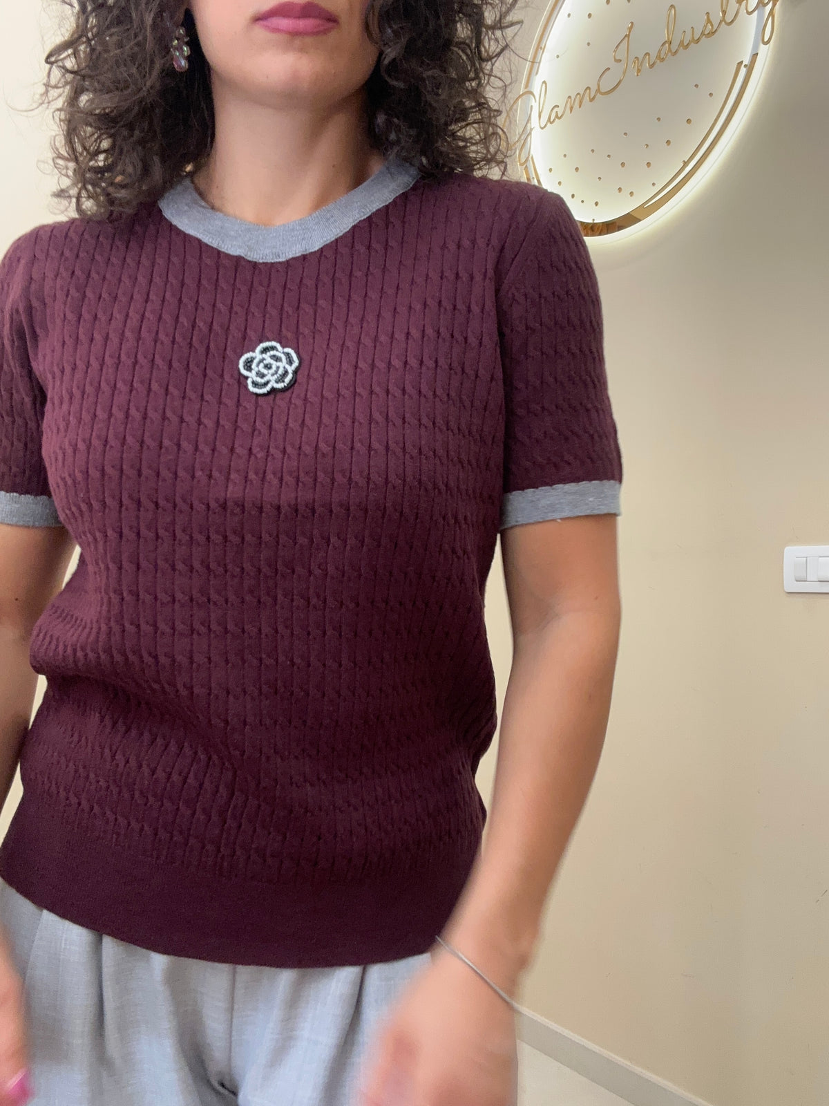 Maglia traccia e fiore