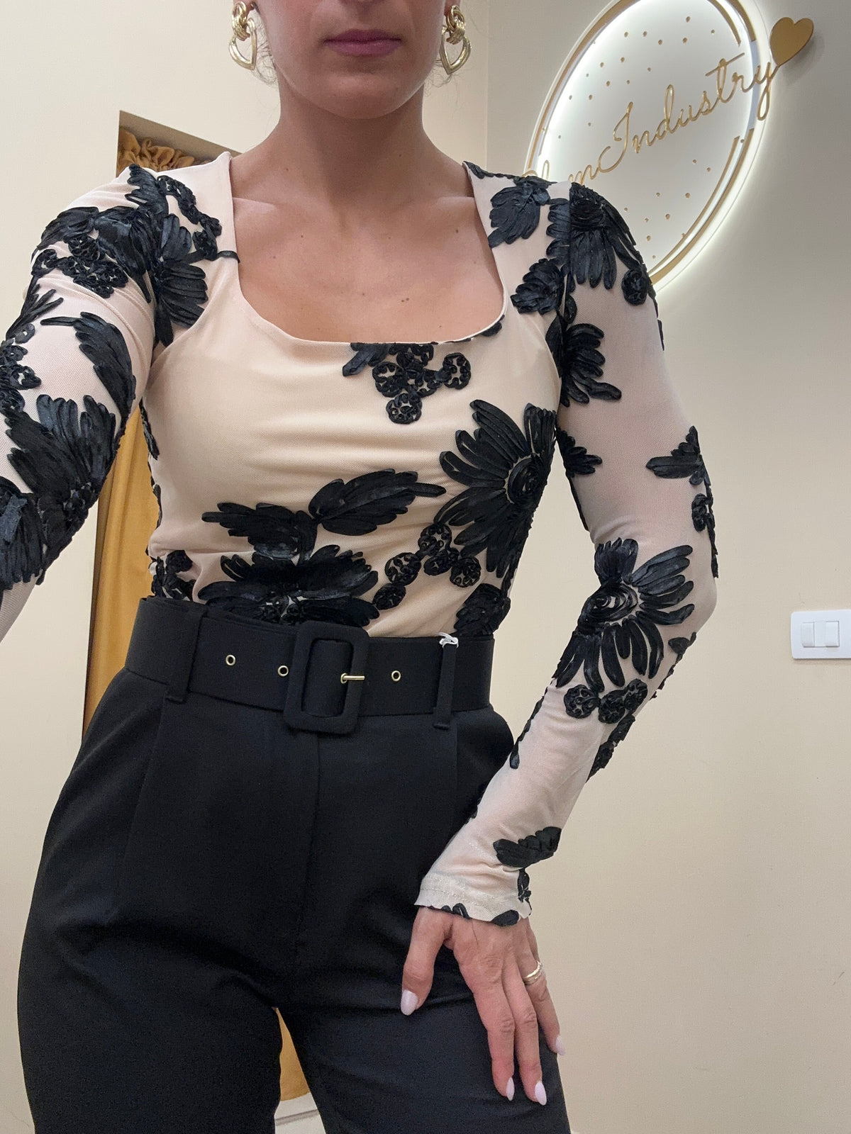 Body fiori effetto raso