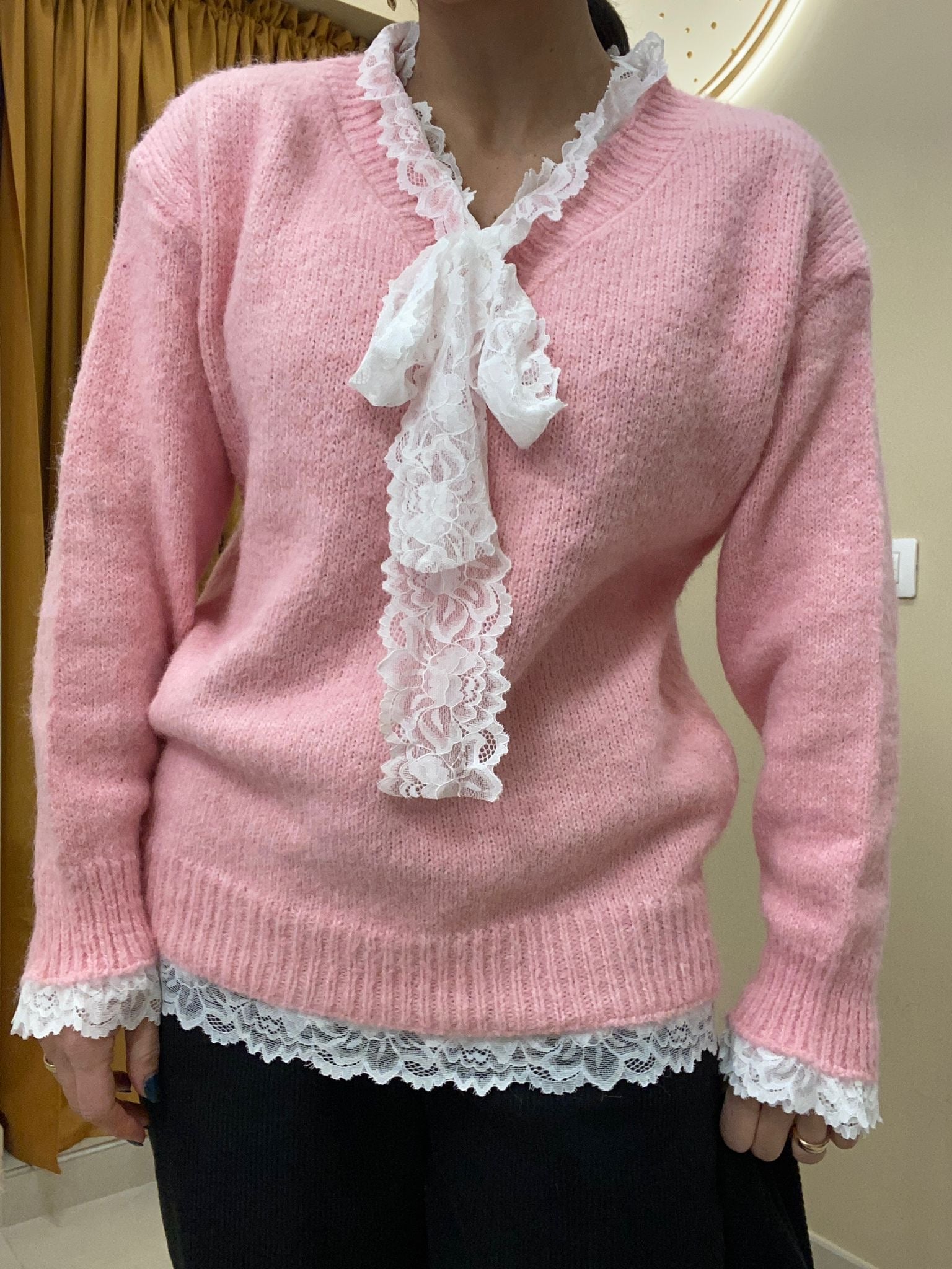 Maglione dettagli pizzo