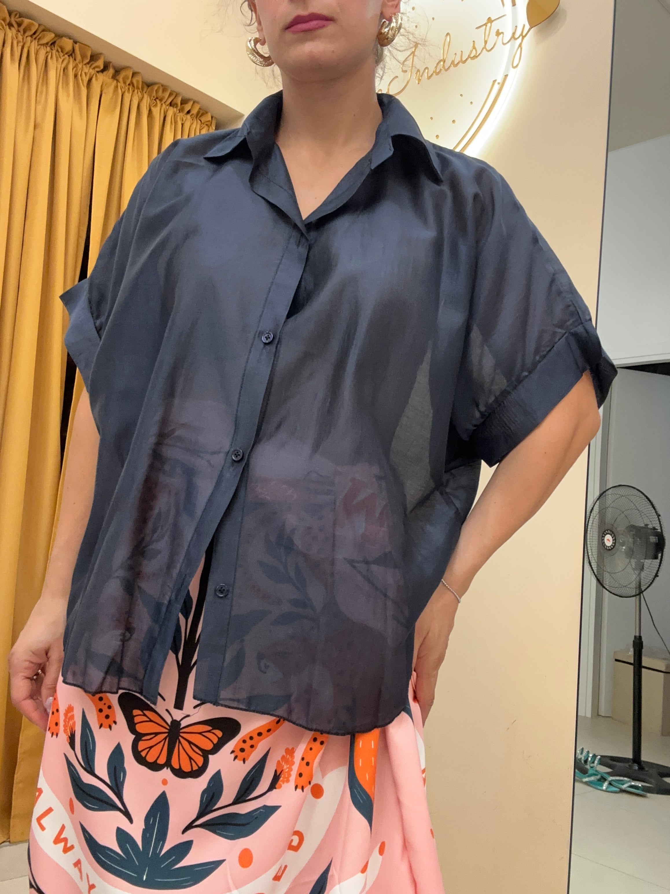 Camicia velata