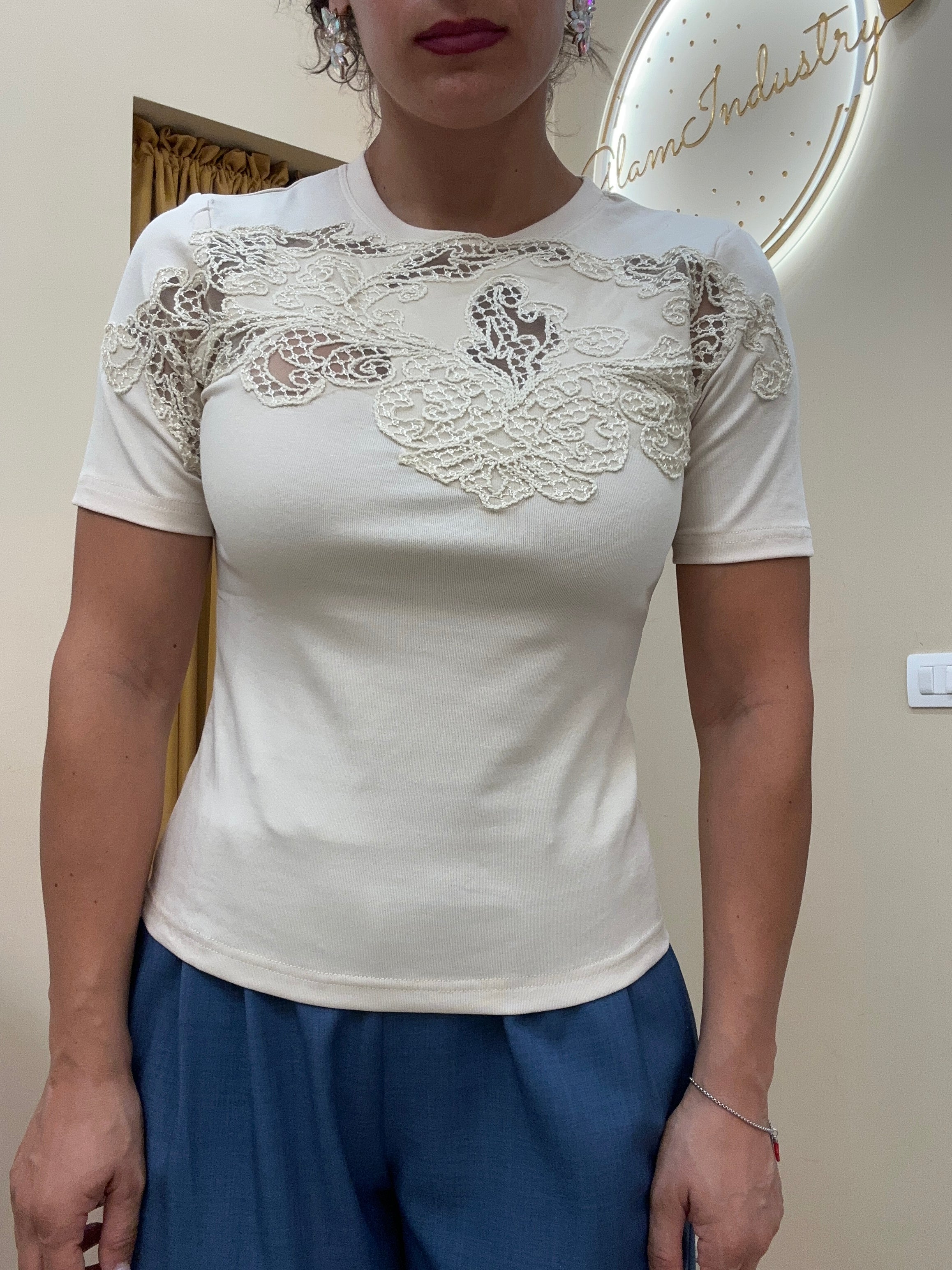 T-shirt merletto