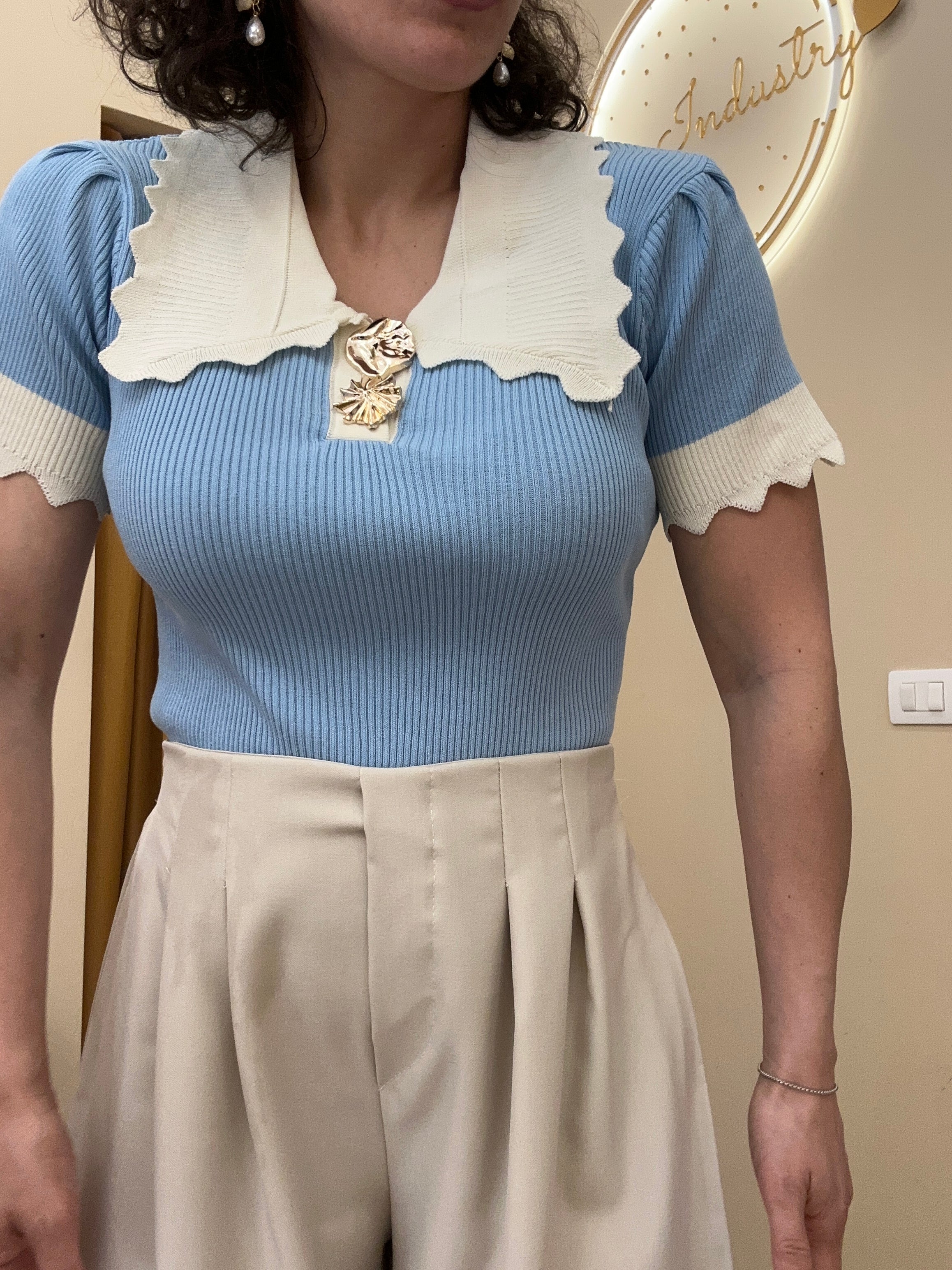 Polo in filo con colletto ad onde CELESTE