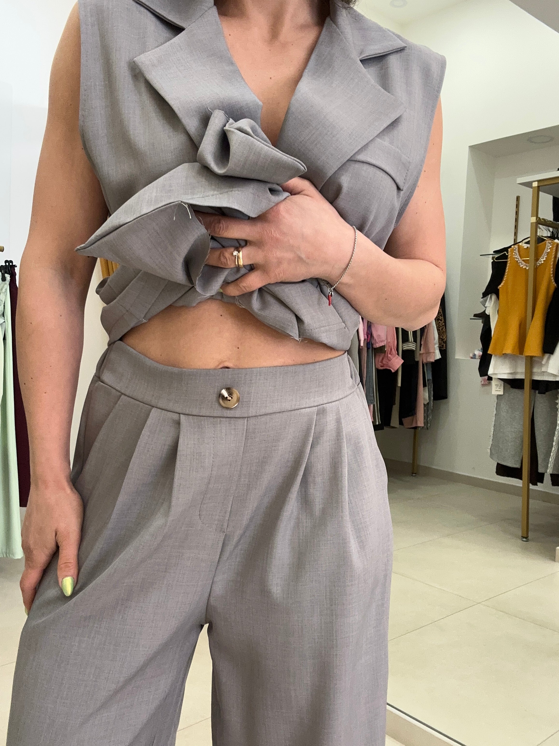 Tailleur smanicato