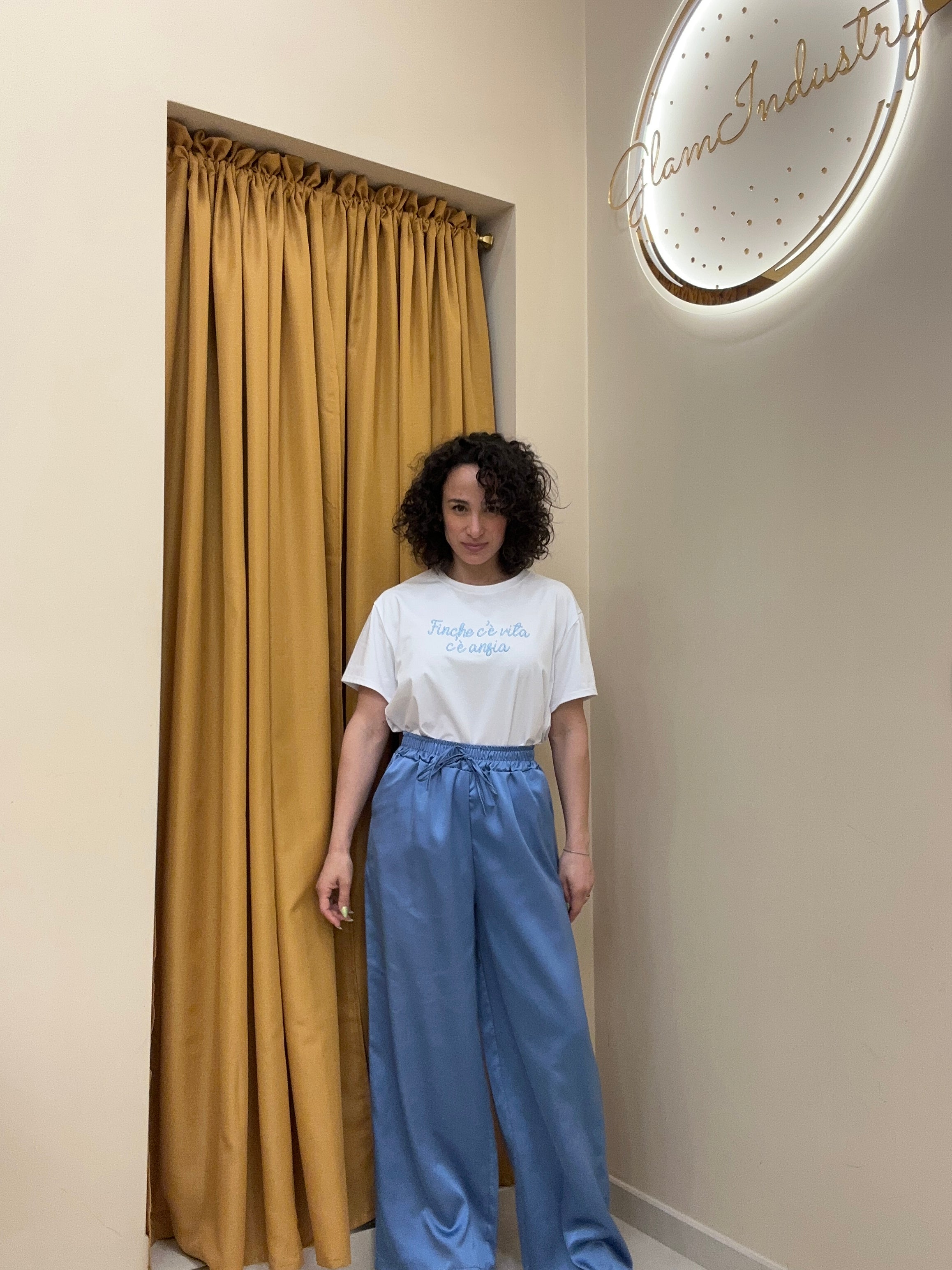 T-Shirt “ finché c’è vita c’è ansia” azzurra