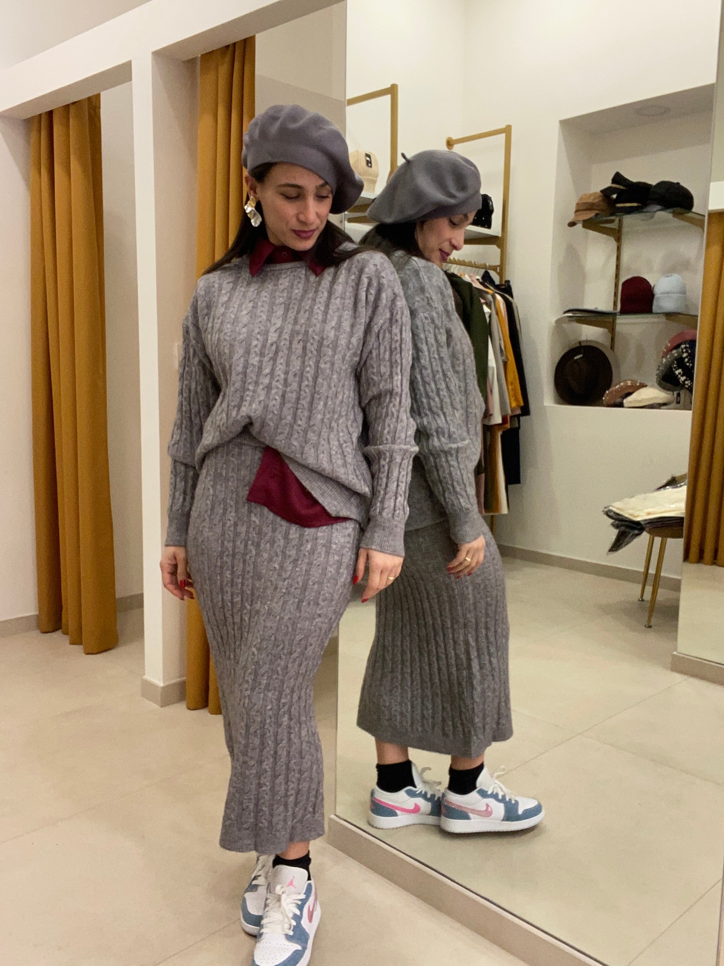 Coordinato in lana con trama trecce