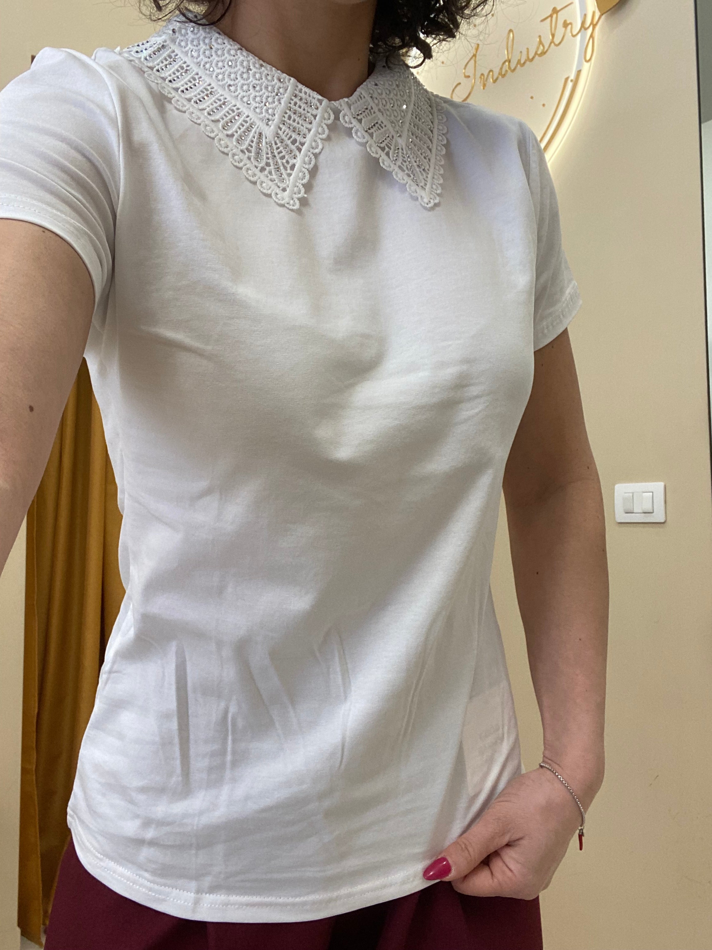 Maglia colletto macrame brillantini