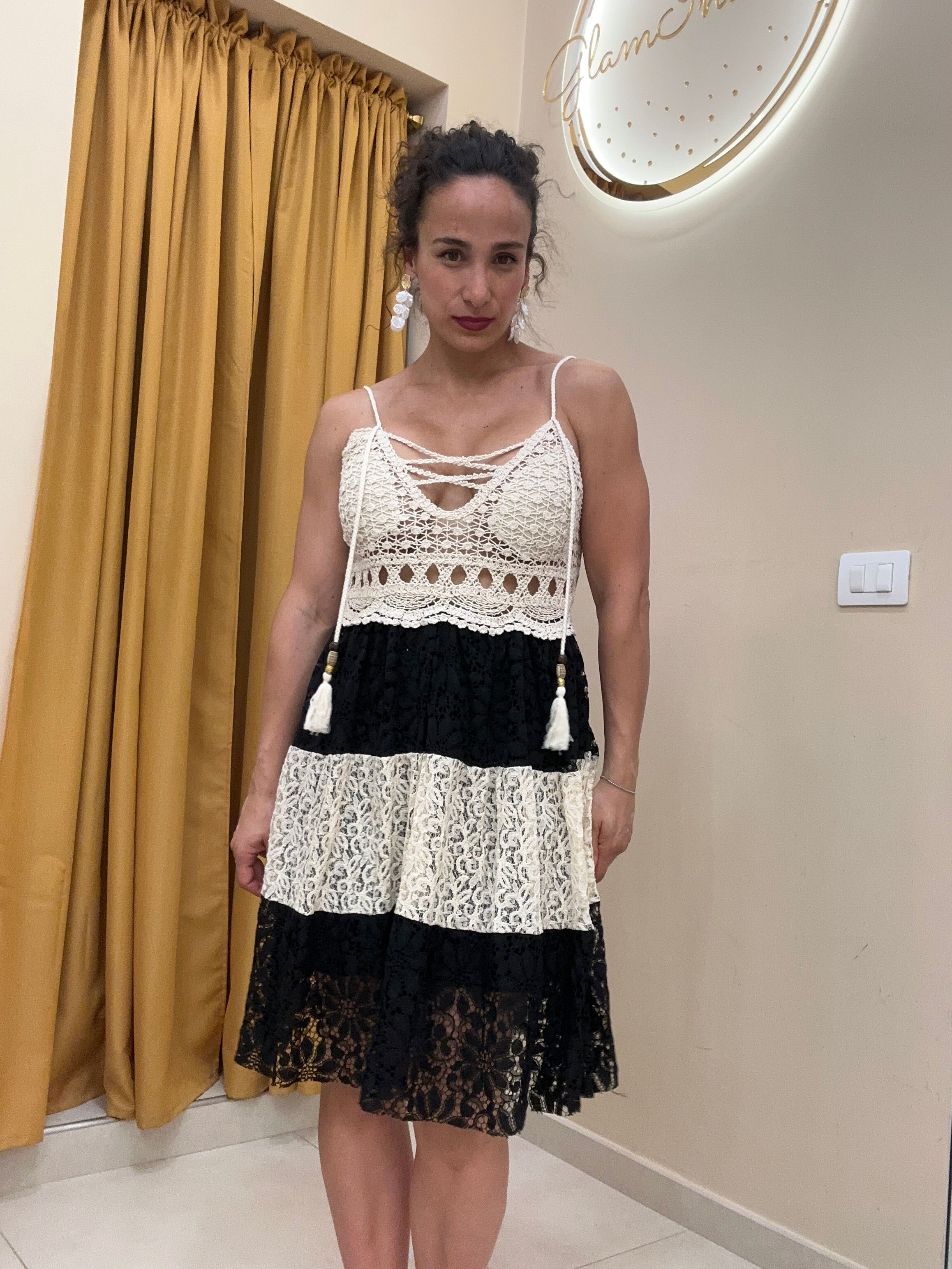 Abito merletto moda mare