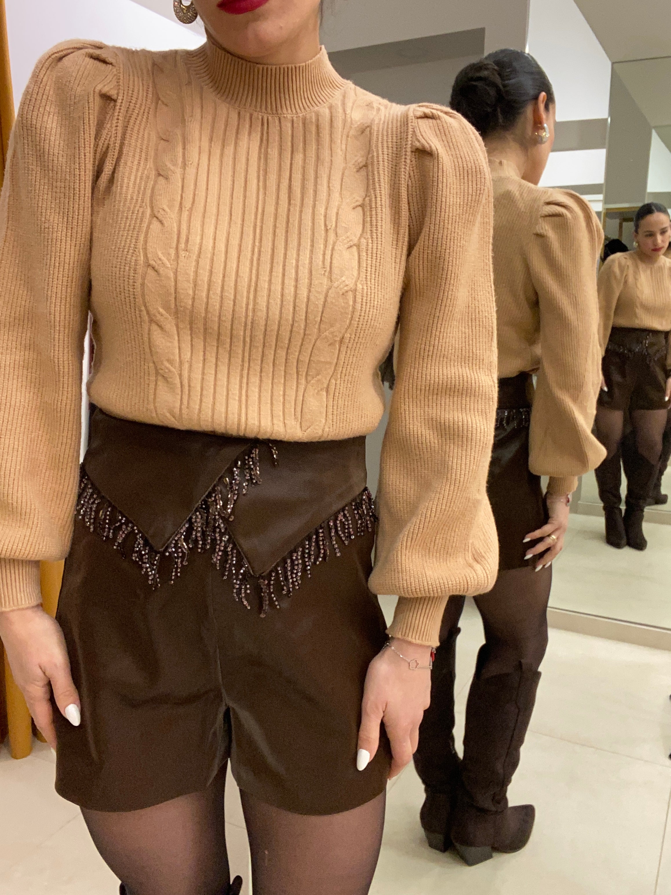 Short MARRONE frange ecopelle lucido