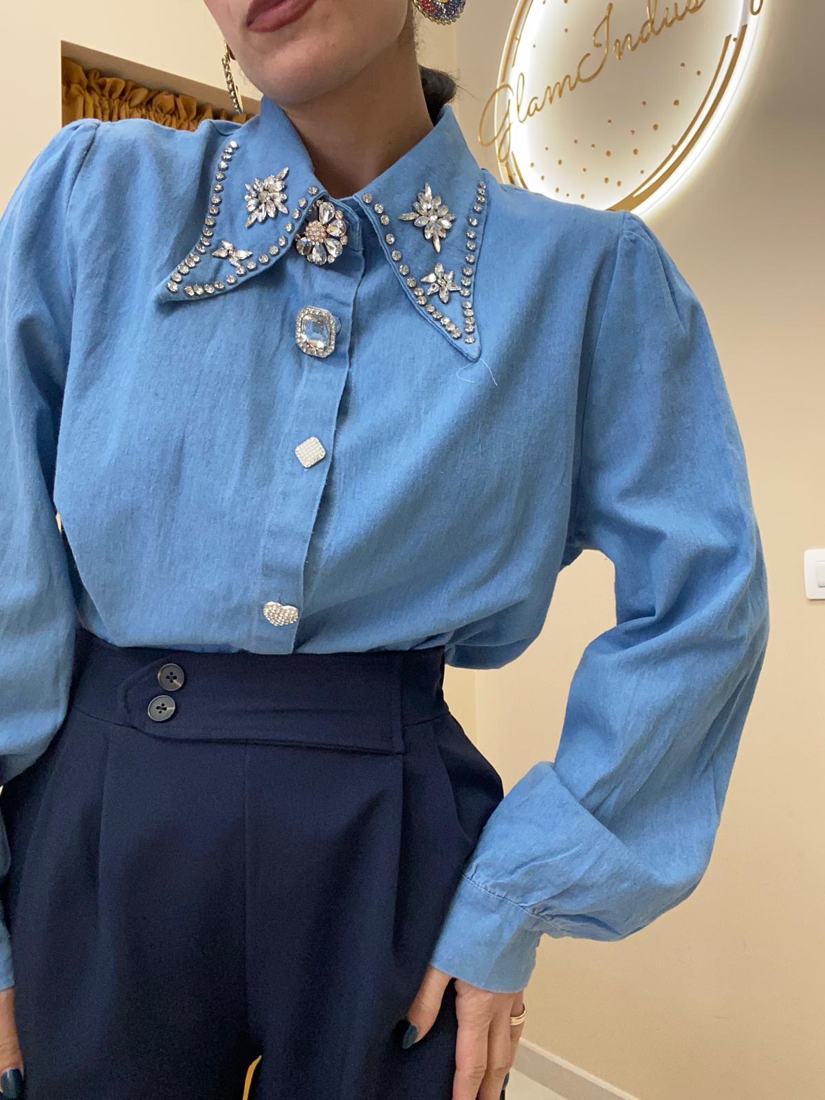 Camicia collo importante