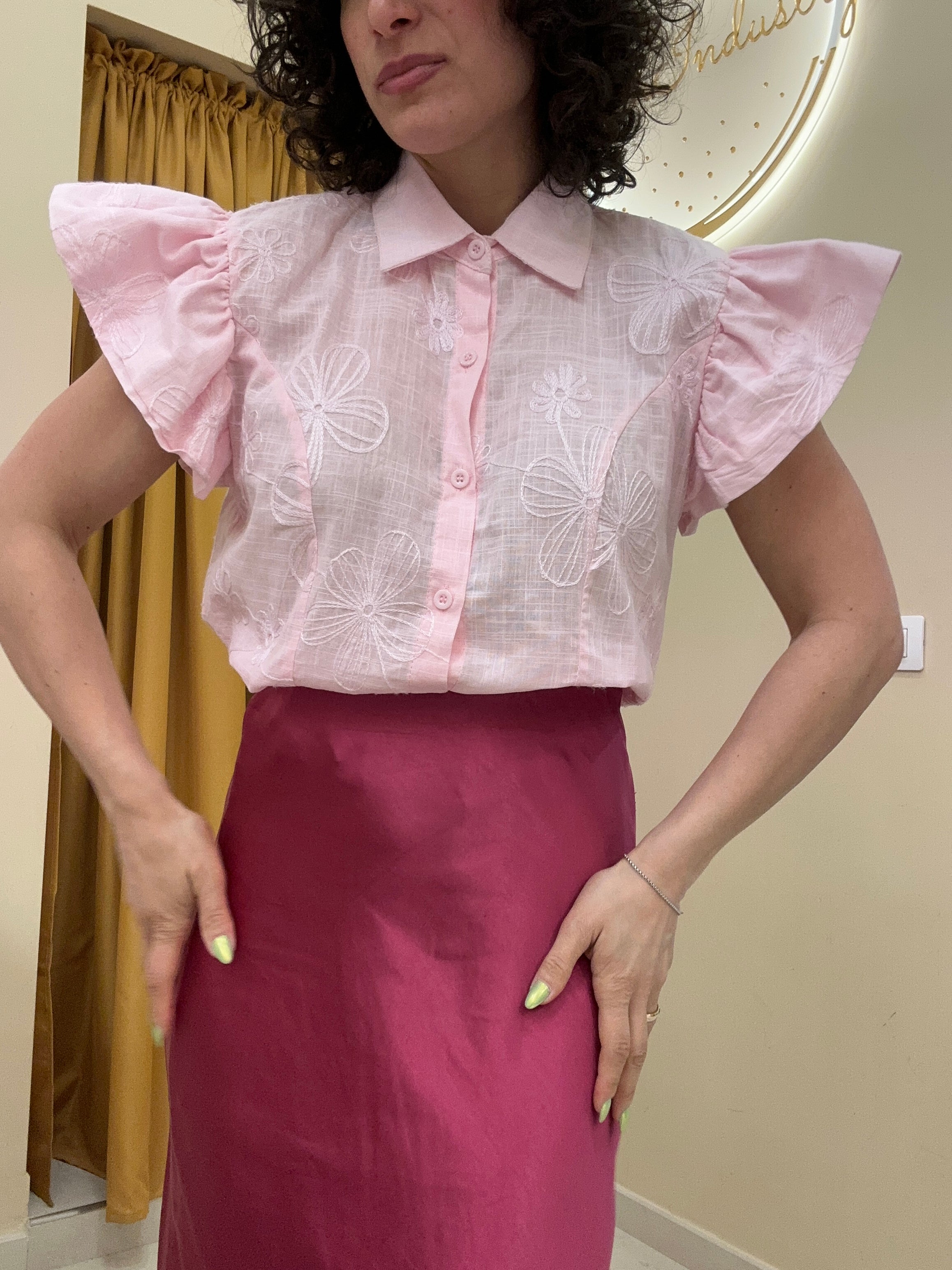 Camicia fiori ricamo