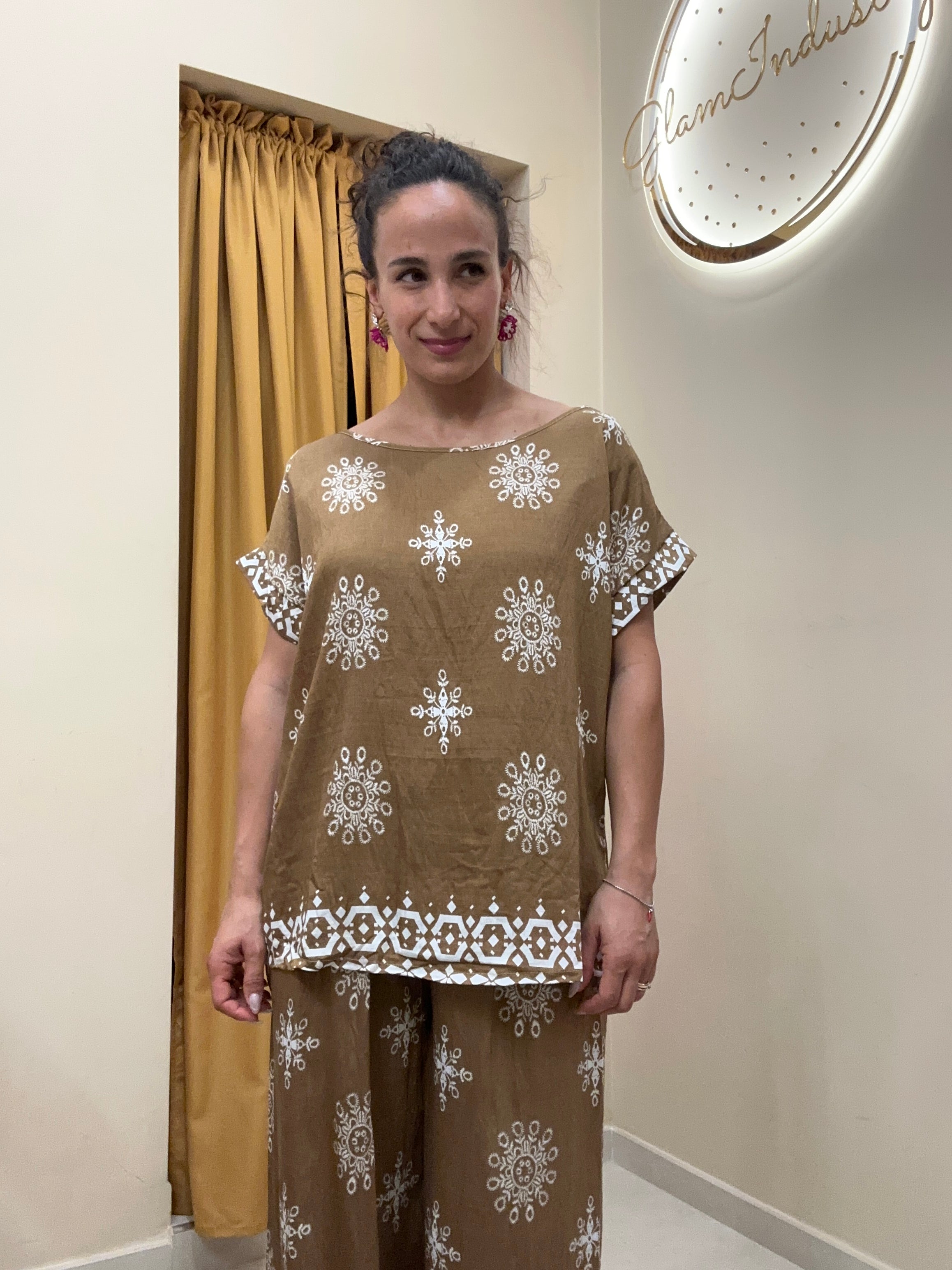 Coordinato con pantalone fiocco