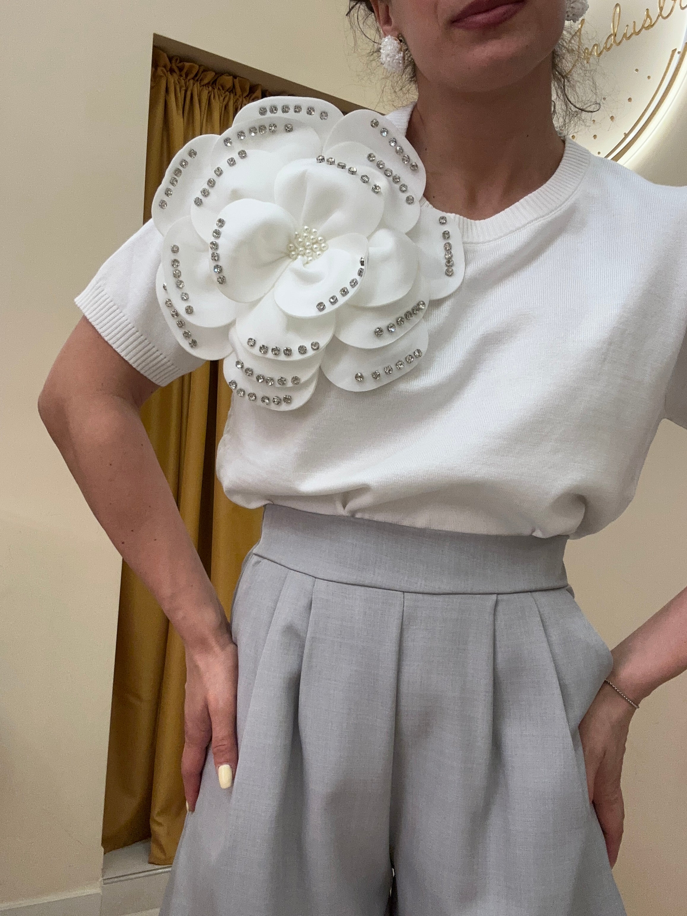 Maglia filo maxi fiore