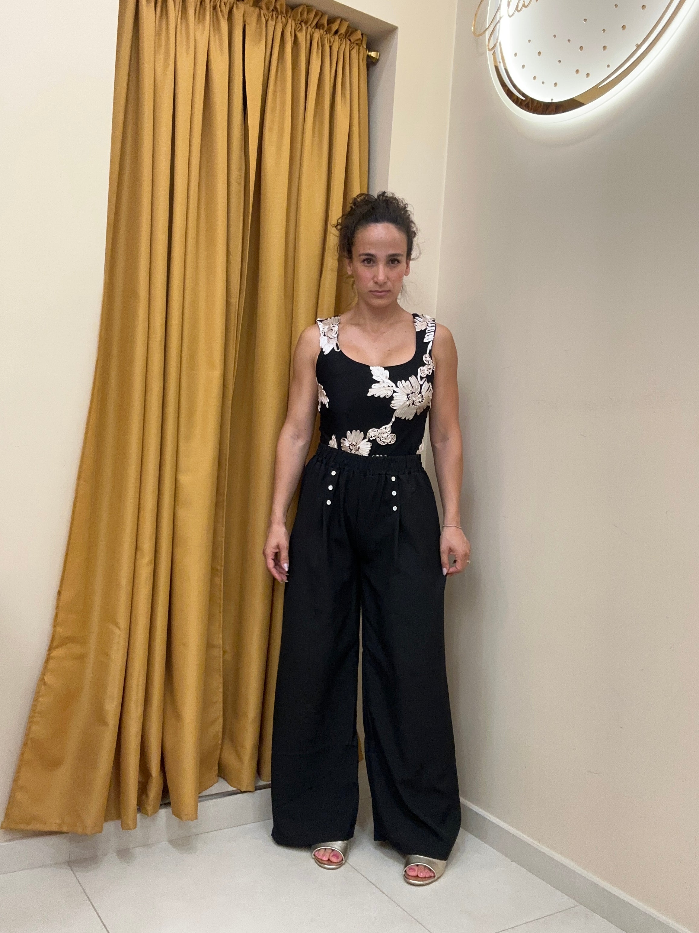 Pantalone bottoncini 30% lino