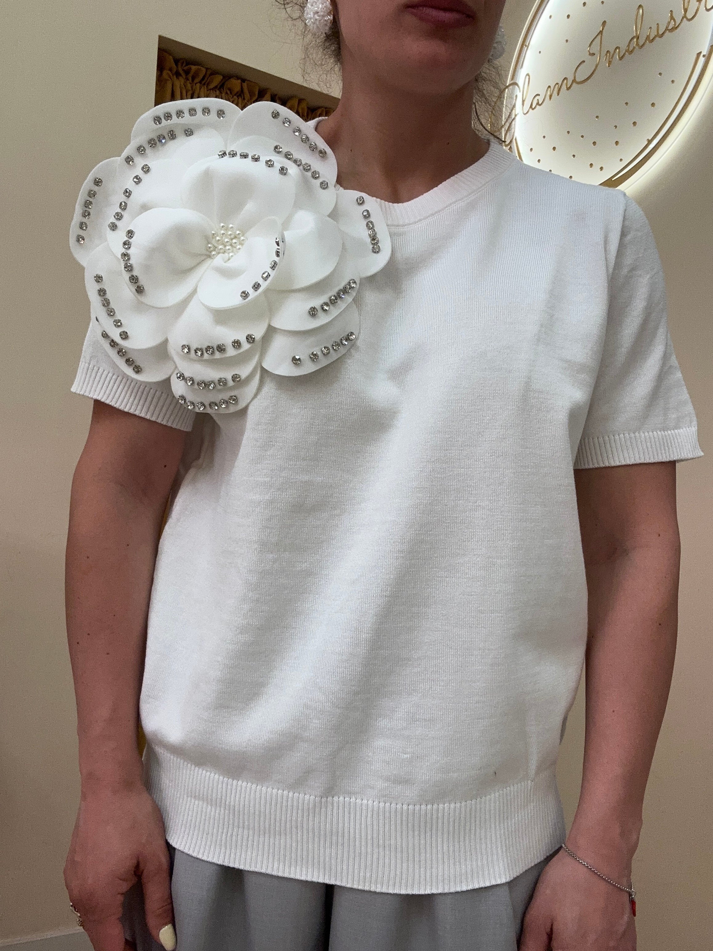 Maglia filo maxi fiore