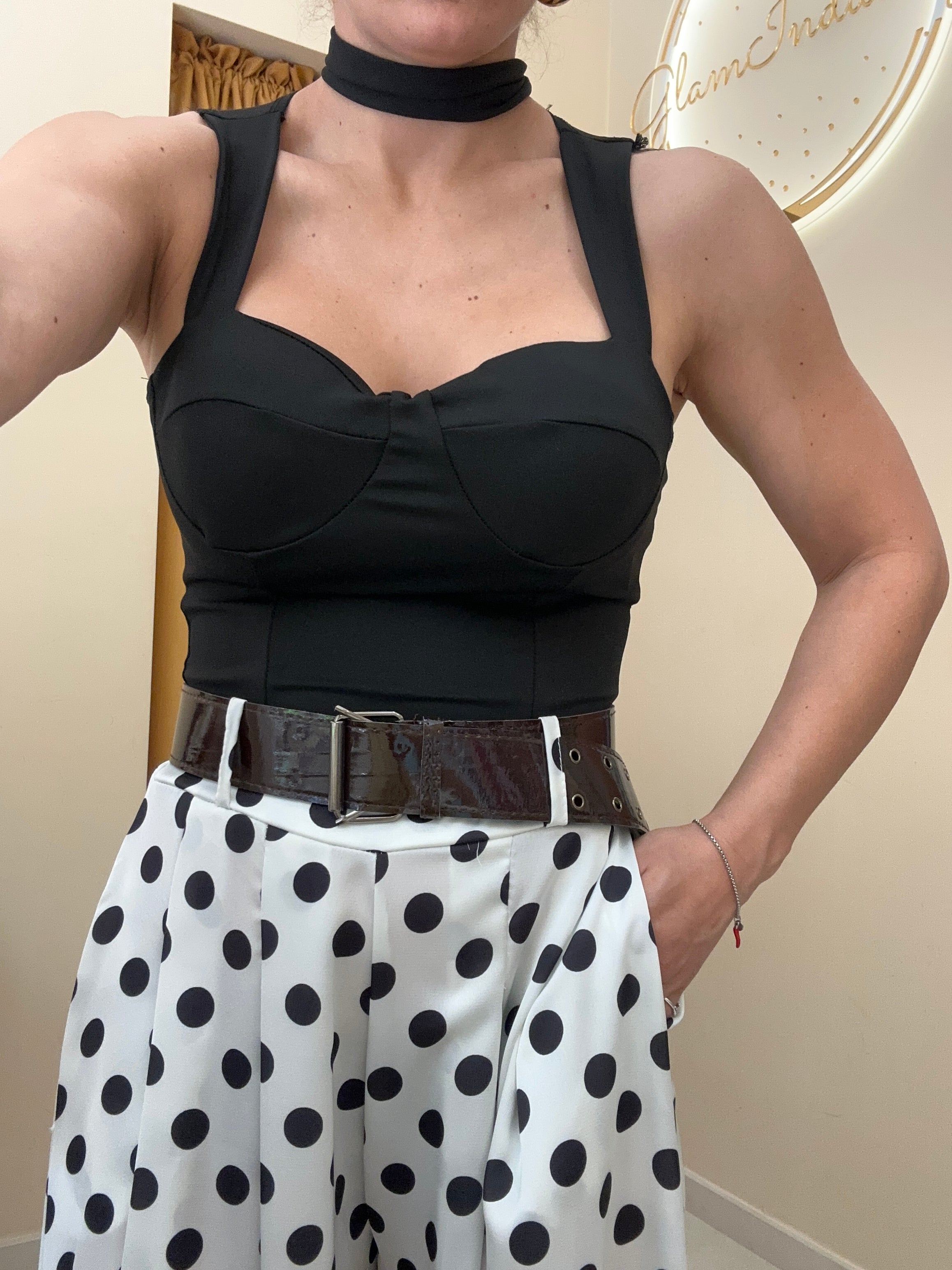 Corpetto lycra bretelle particolari