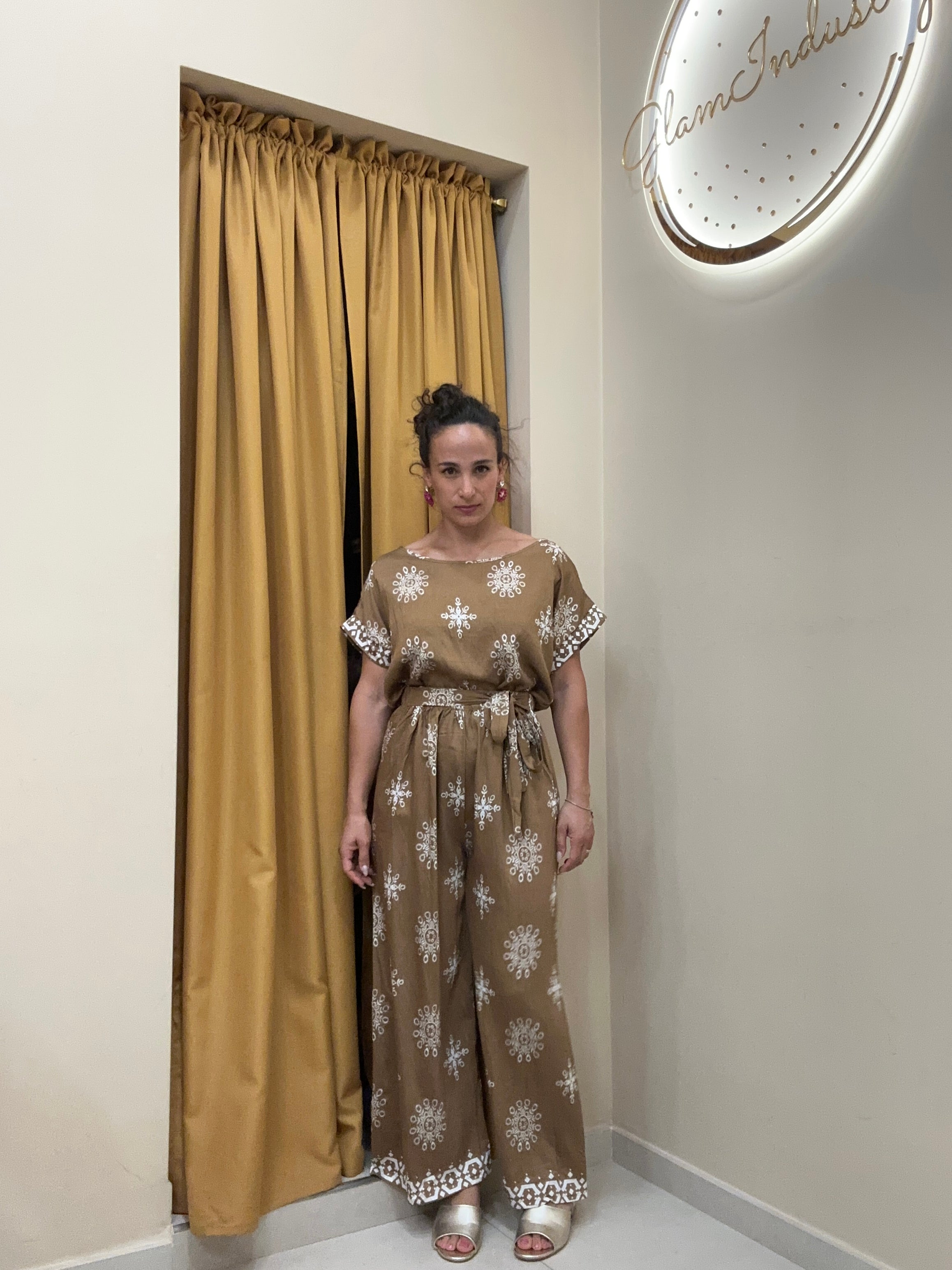 Coordinato con pantalone fiocco
