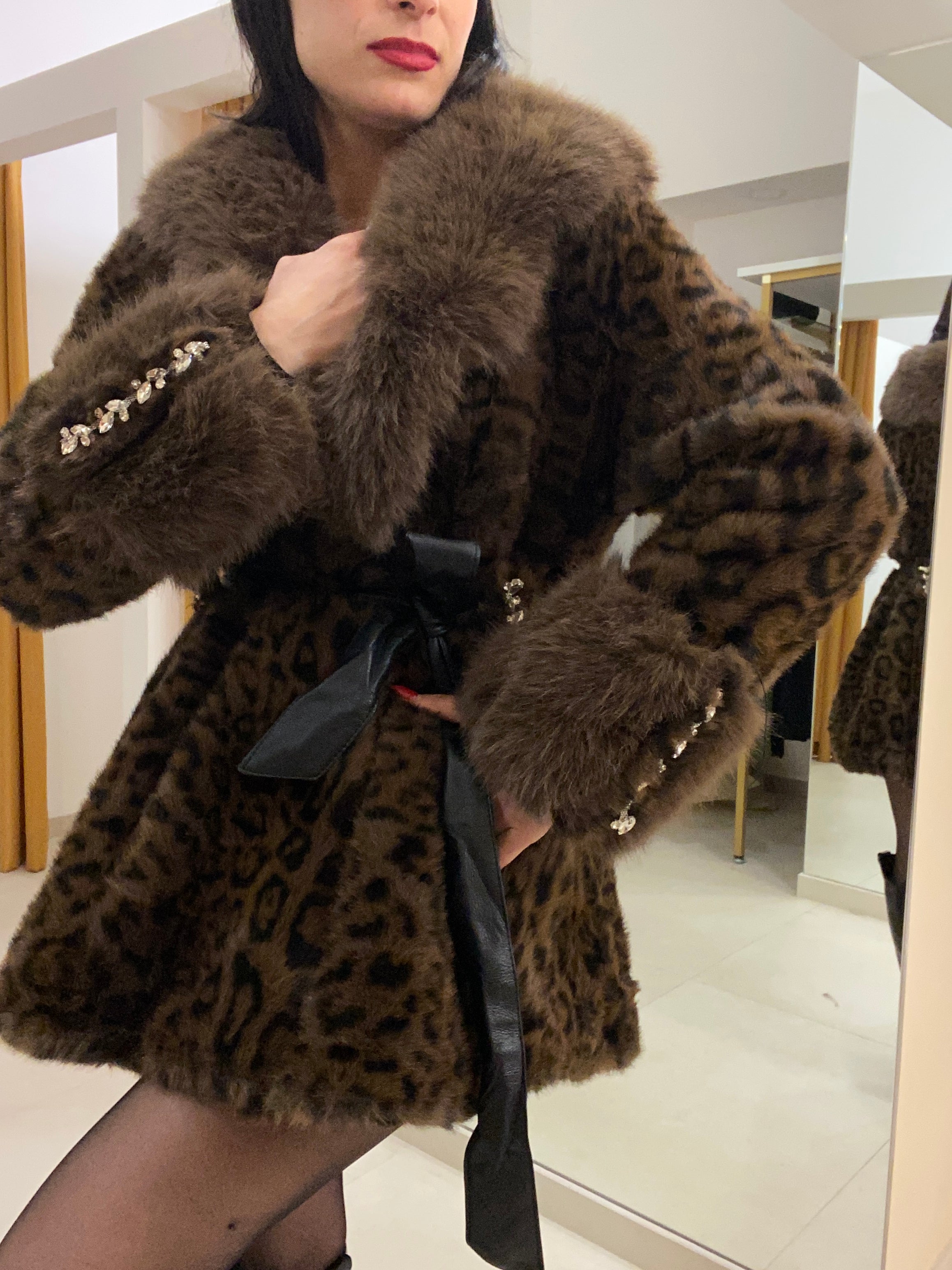 Ecovisone animalier con gioielli