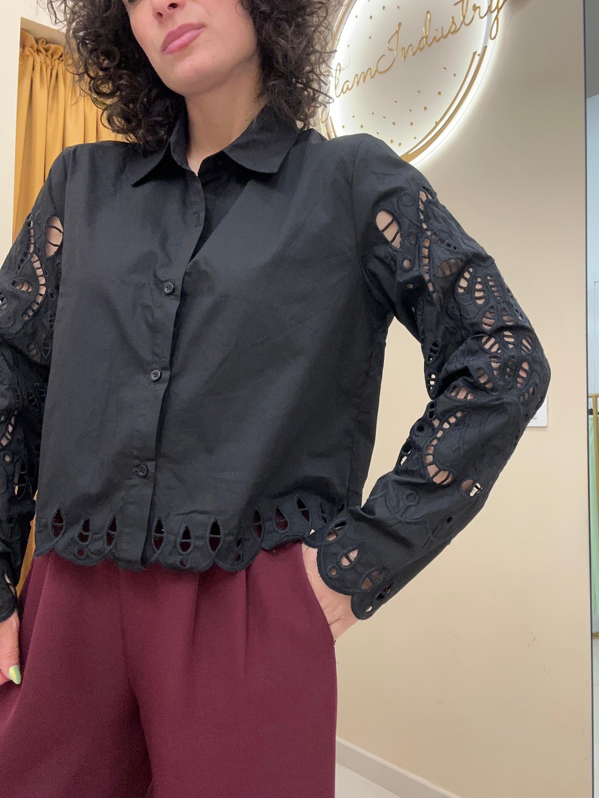 Camicia lavorata nera