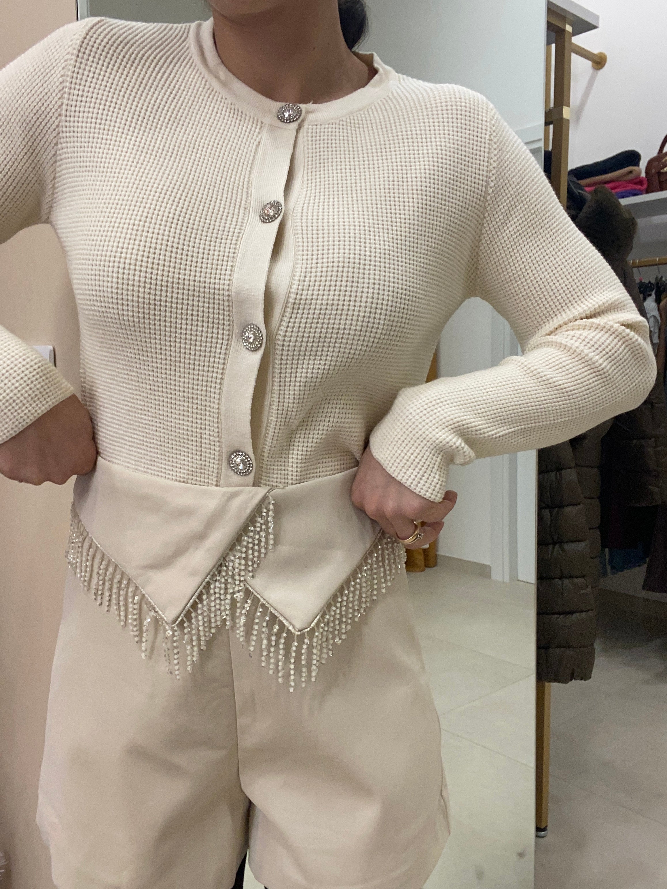 Short BEIGE frange ecopelle lucido