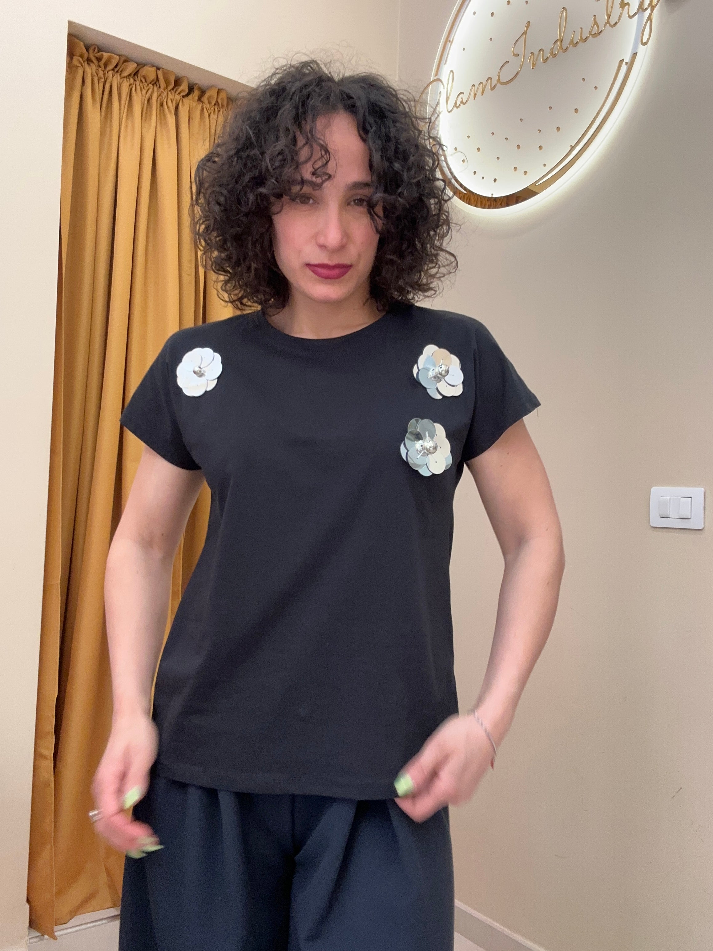 T-shirt fiori tre argento