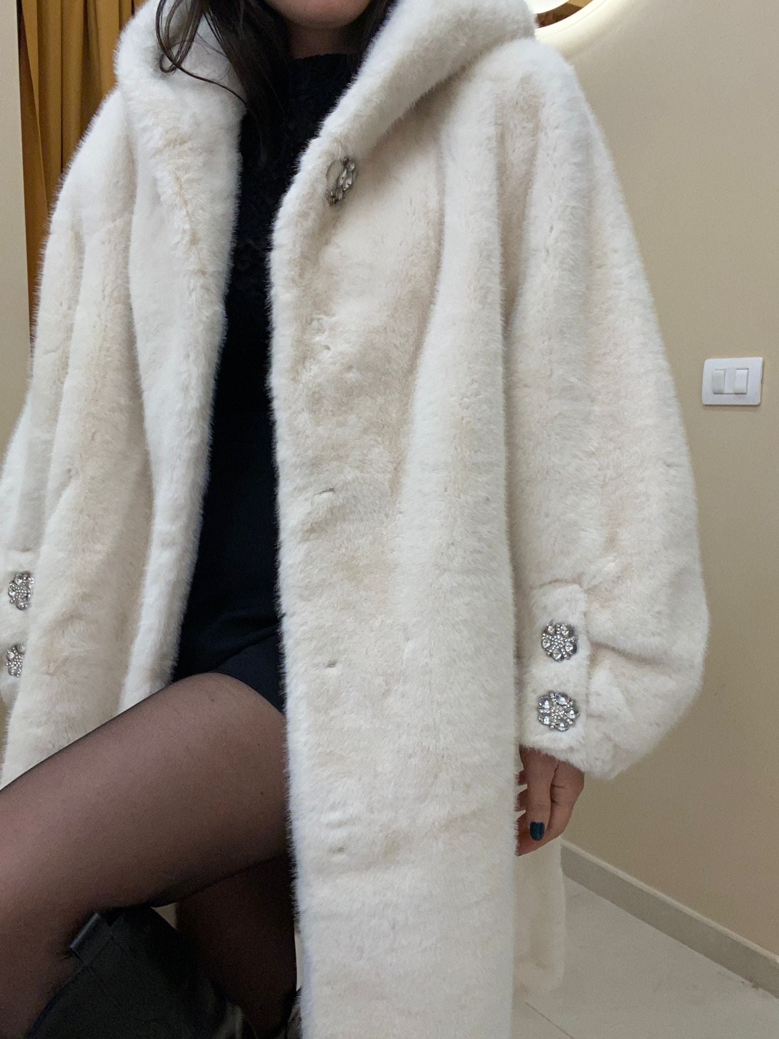 Pelliccia lunga bianca
