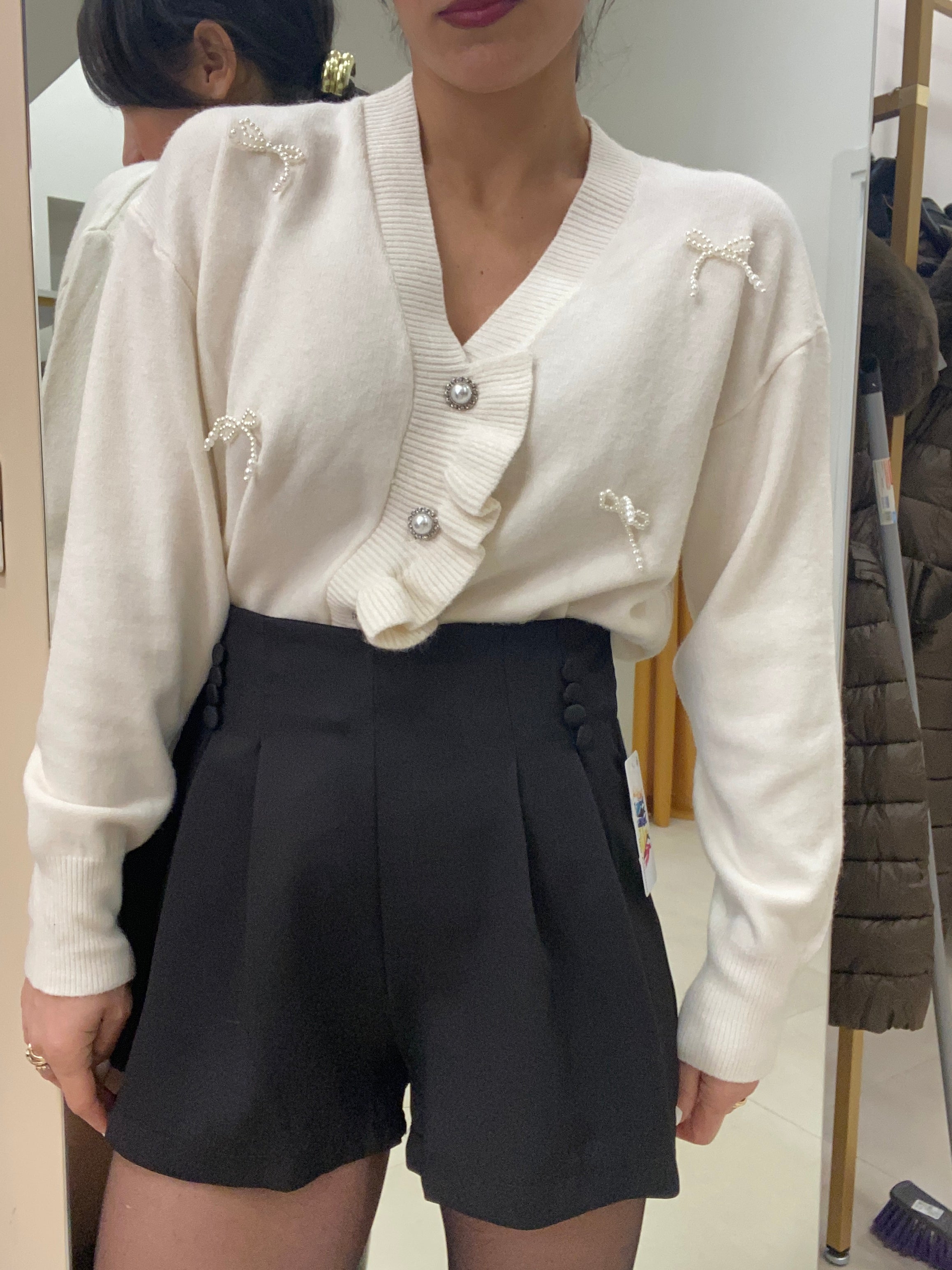 Short bottoncini