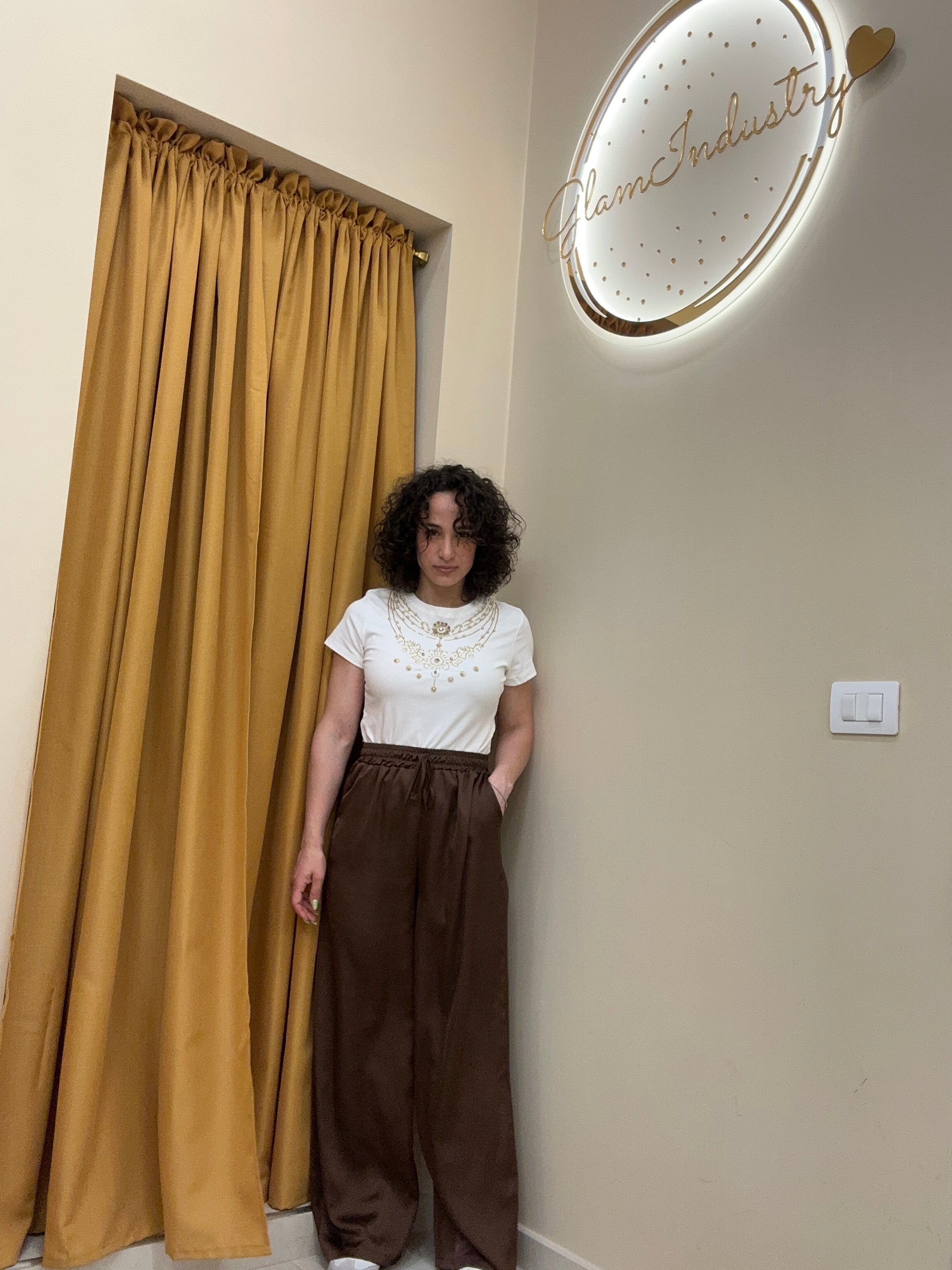 T-Shirt Cleopatra bianca oro
