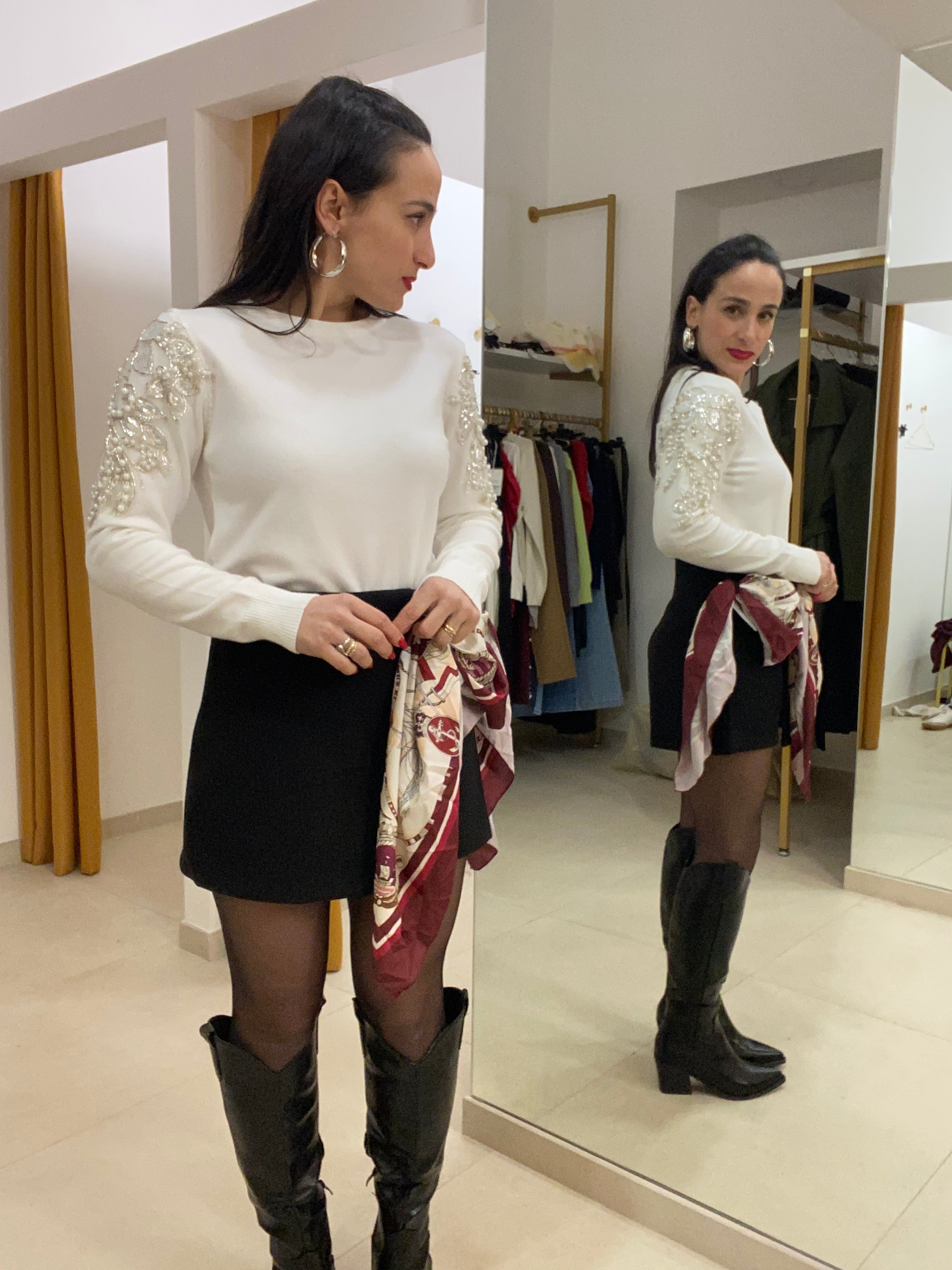 Short/gonna in lana con foulard