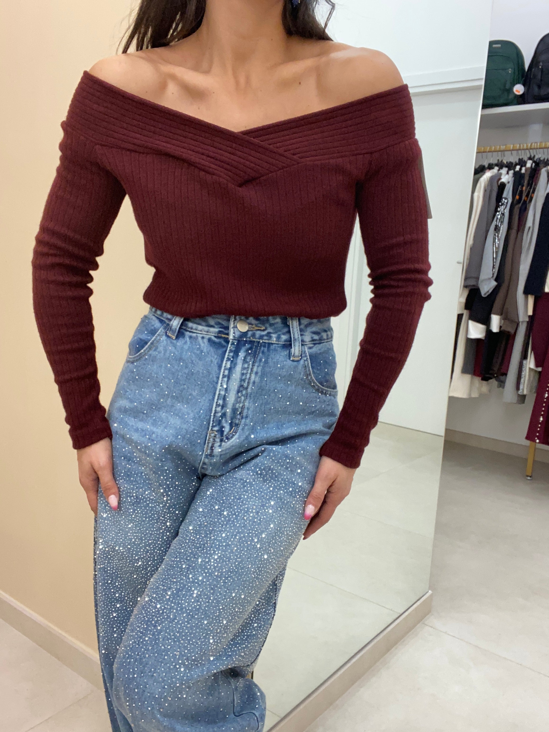 Maglia scollatura barca