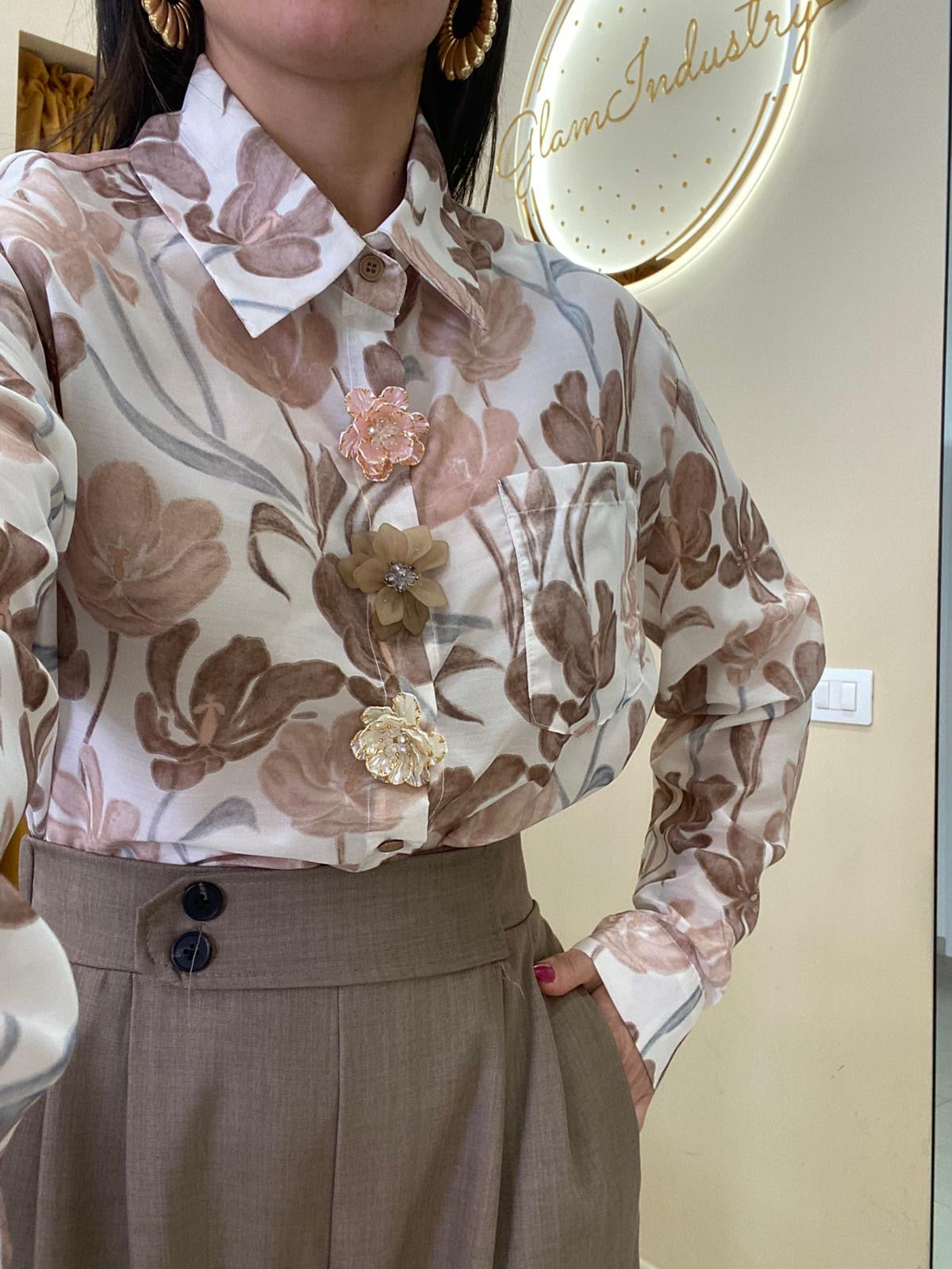 Camicia bottone fiore