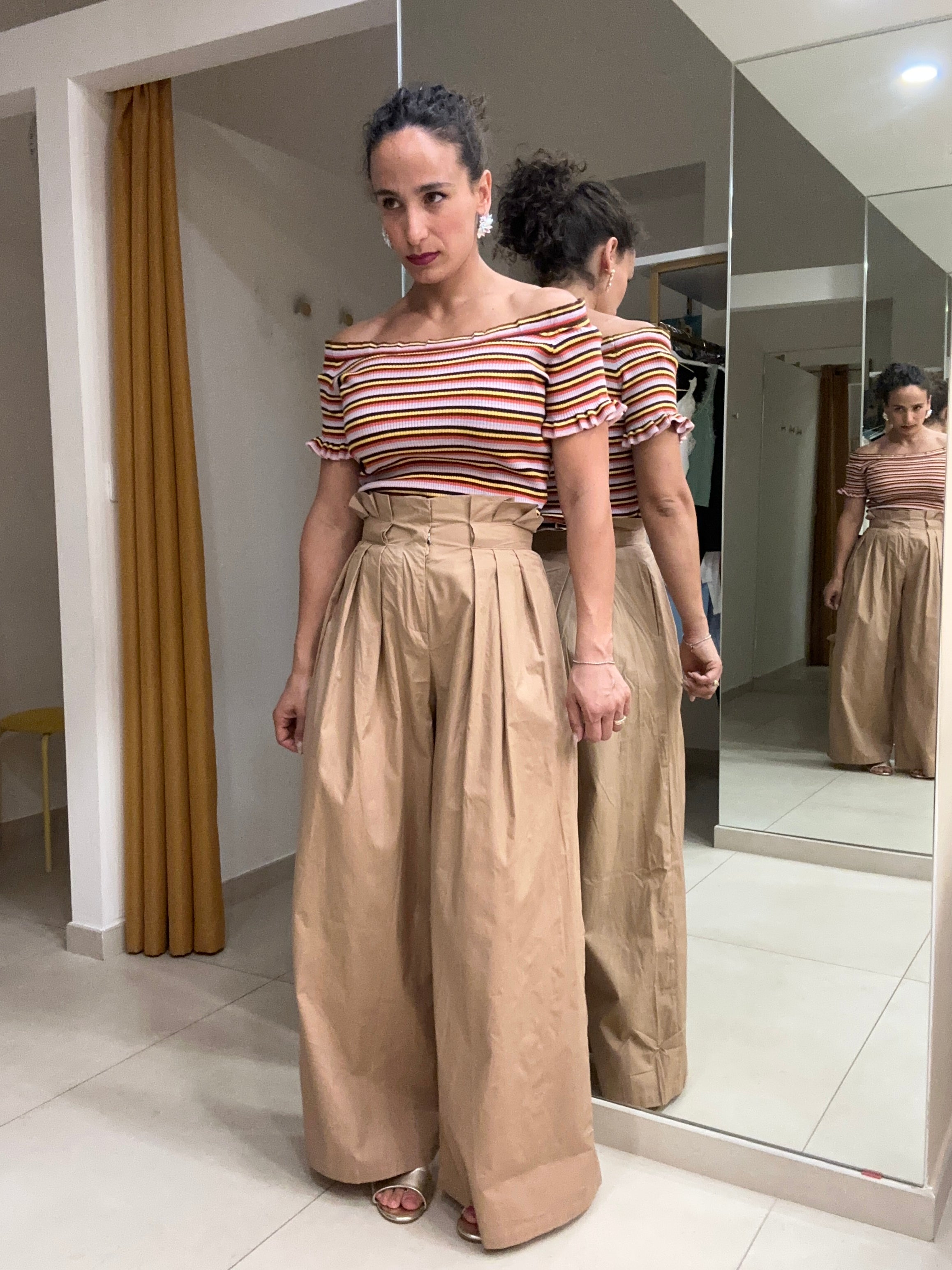 Pantalone vita altissima ampio