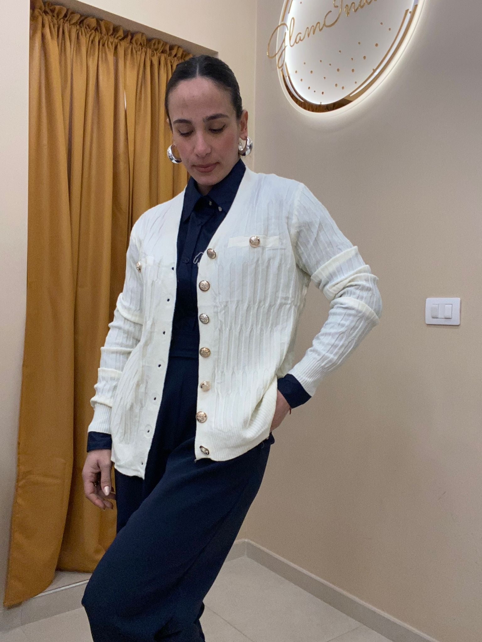 Cardigan basic bottoni oro