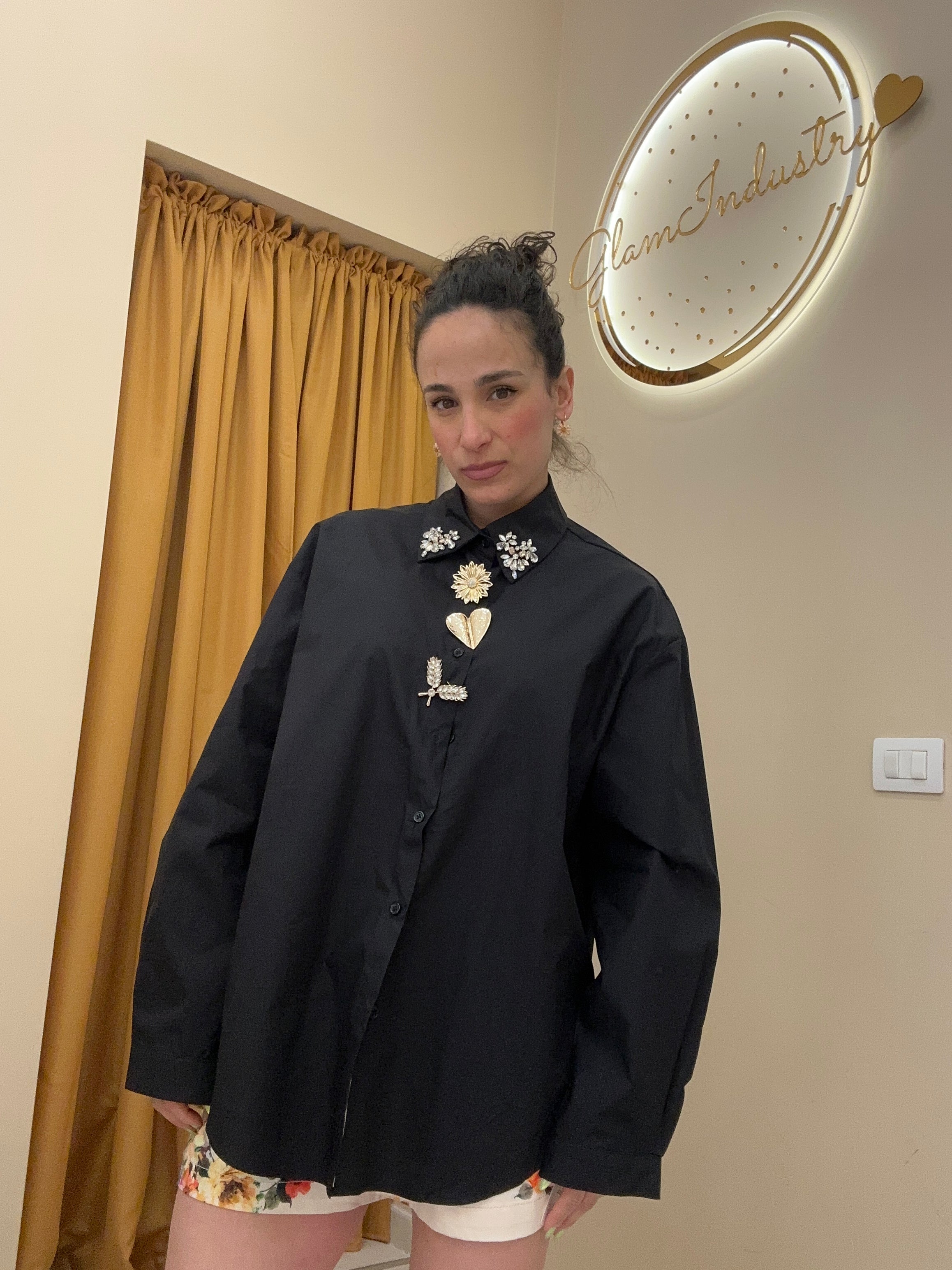 Camicia spille nera