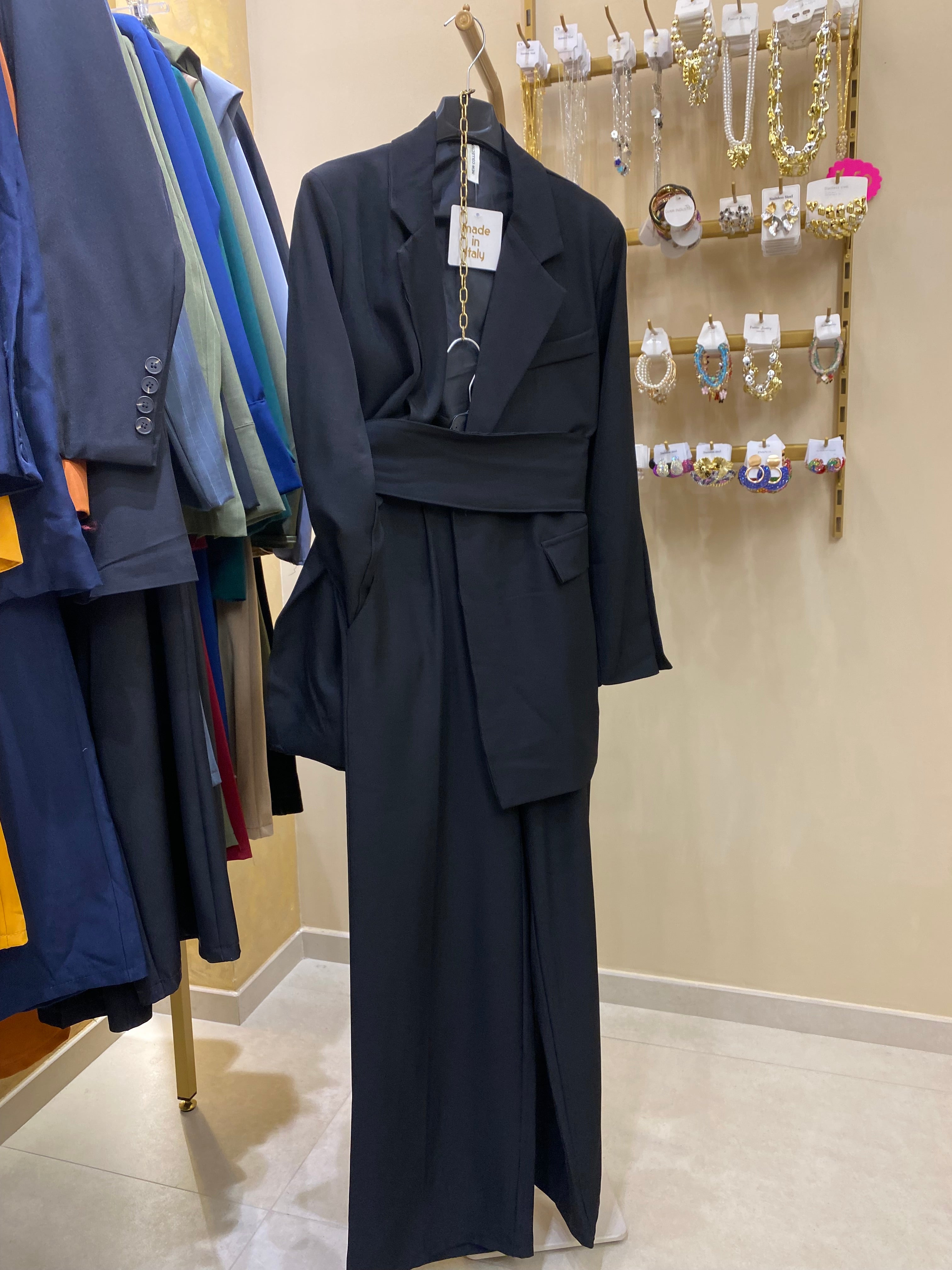 Tailleur cintura in vita